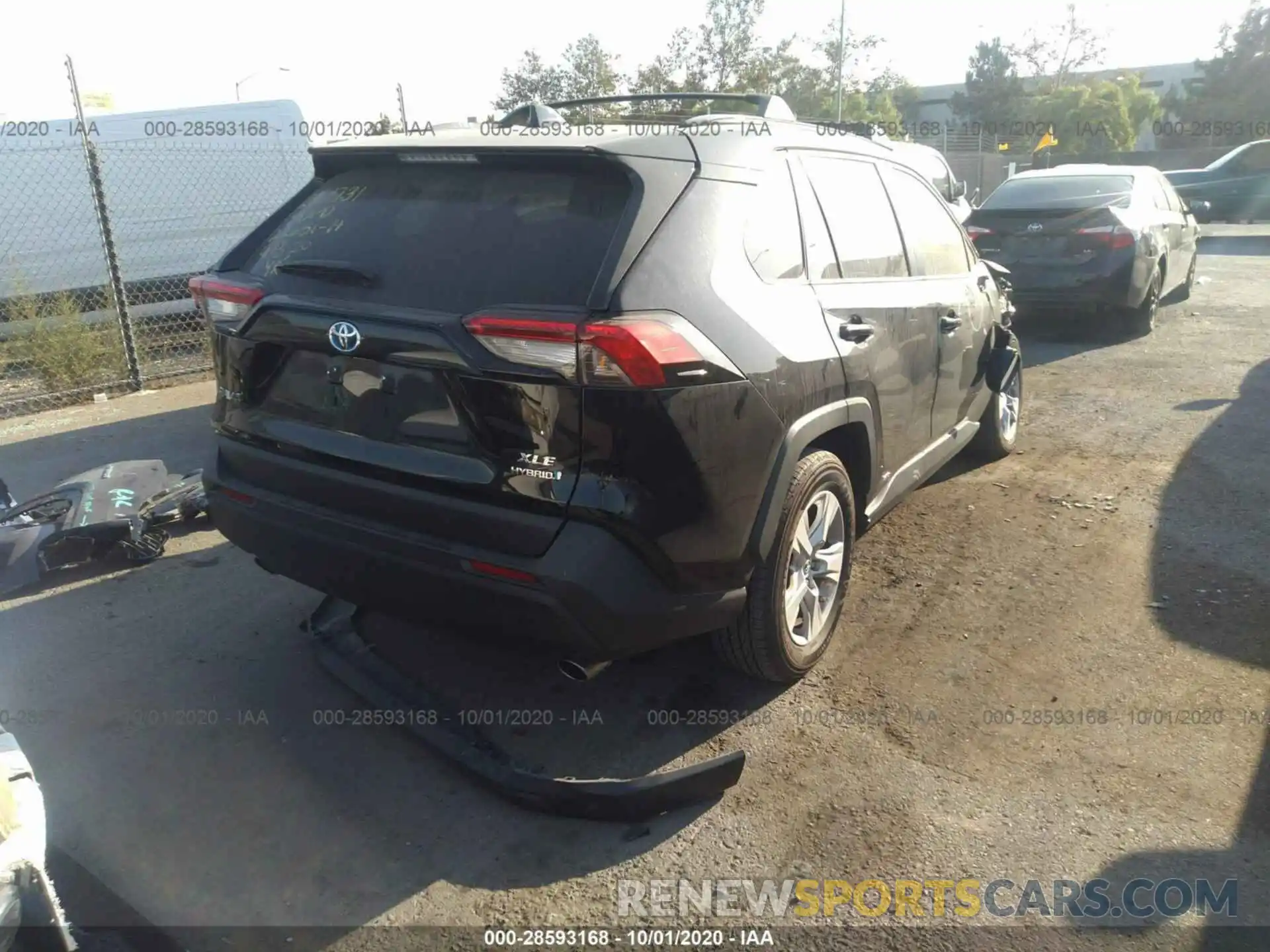 4 Photograph of a damaged car JTMRWRFV8KD026371 TOYOTA RAV4 2019