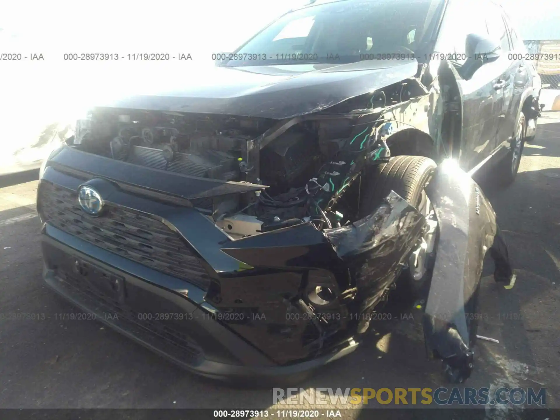 6 Photograph of a damaged car JTMRWRFV9KD011653 TOYOTA RAV4 2019