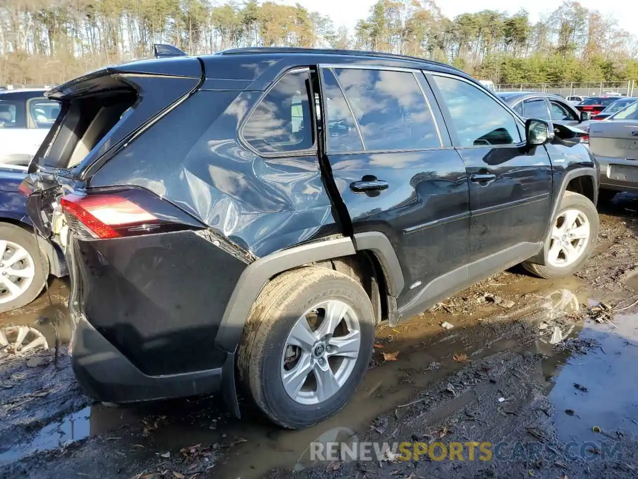 3 Photograph of a damaged car JTMRWRFV9KD523218 TOYOTA RAV4 2019