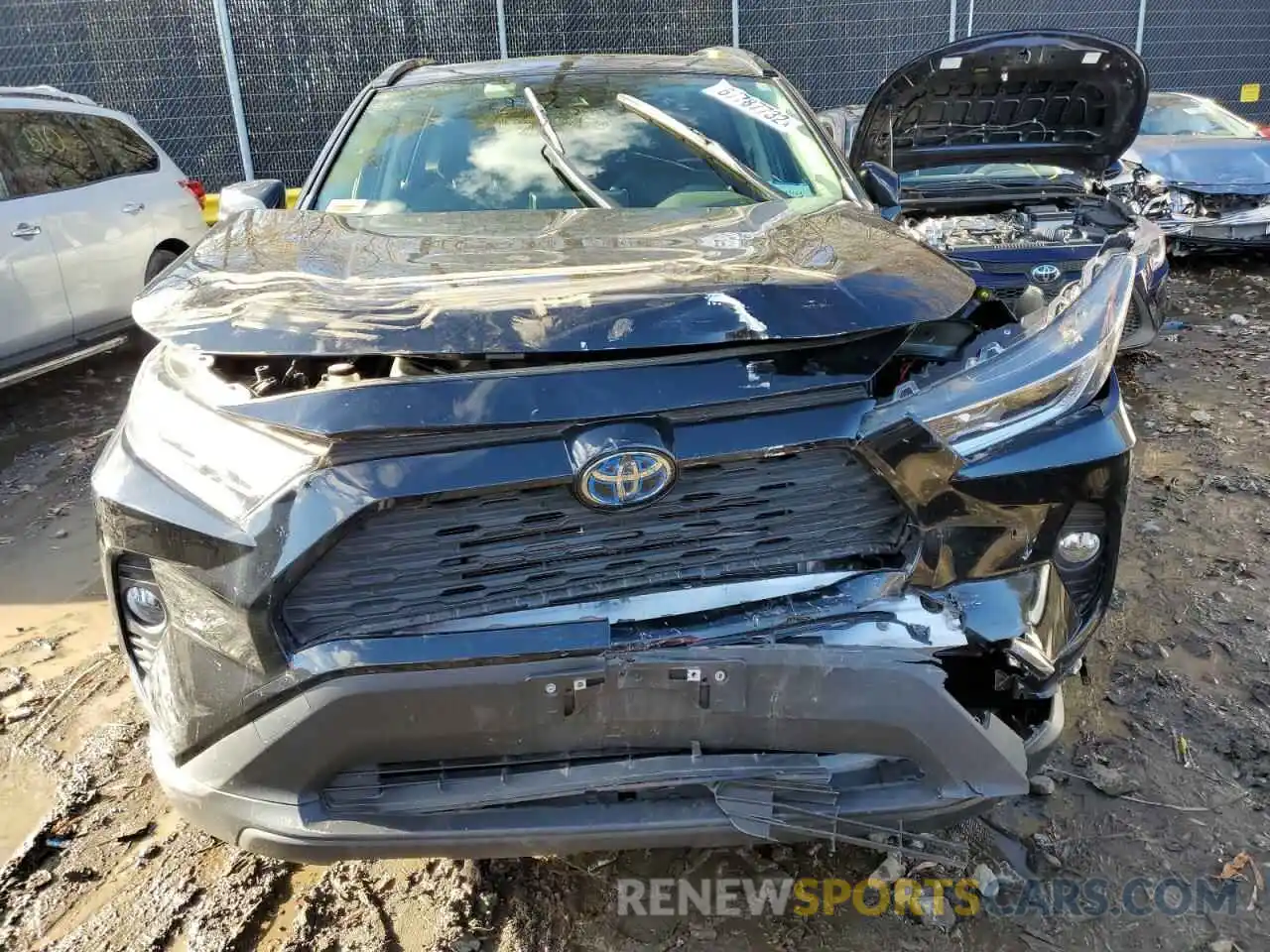 5 Photograph of a damaged car JTMRWRFV9KD523218 TOYOTA RAV4 2019