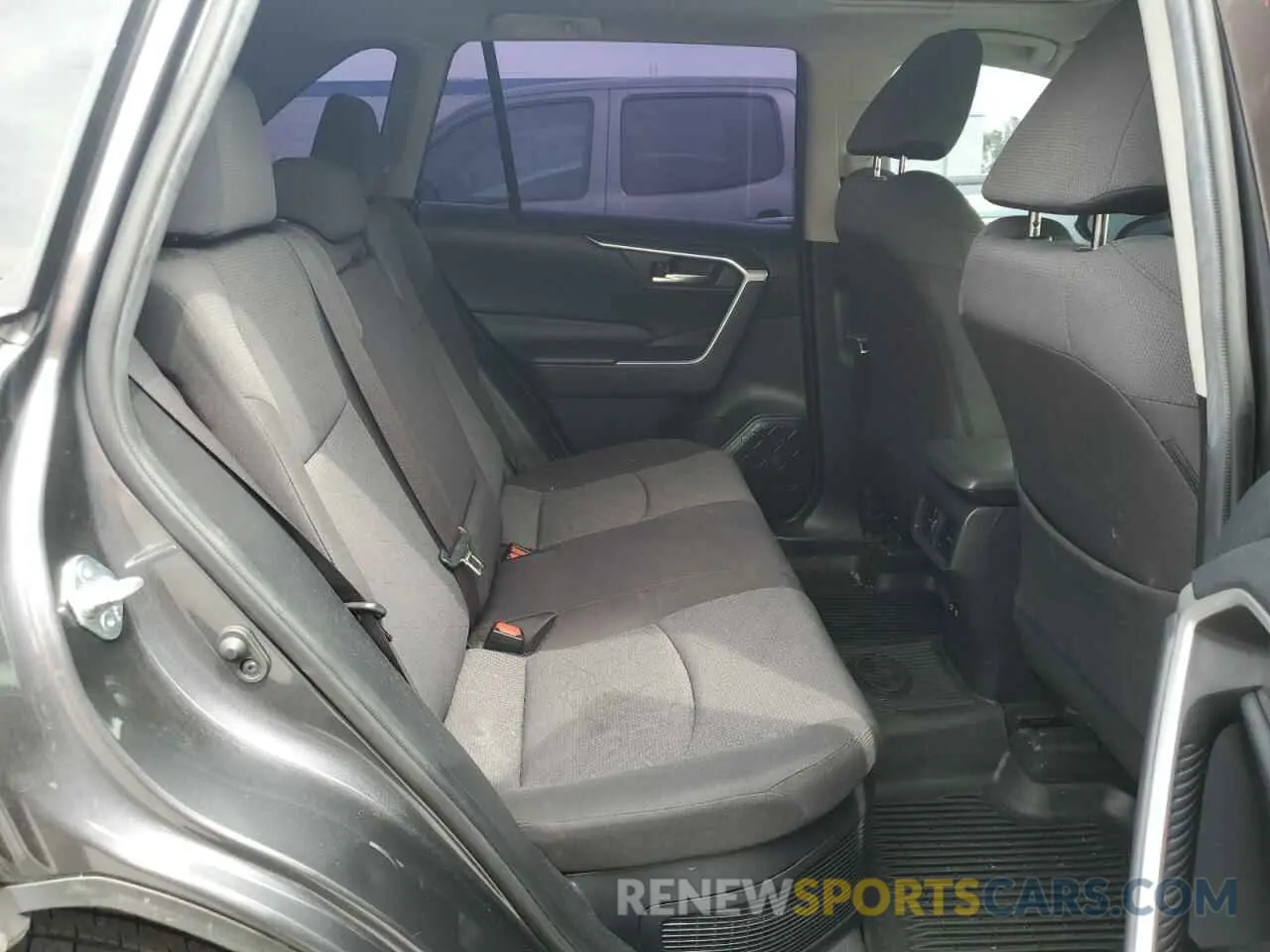11 Photograph of a damaged car JTMRWRFVXKD015906 TOYOTA RAV4 2019