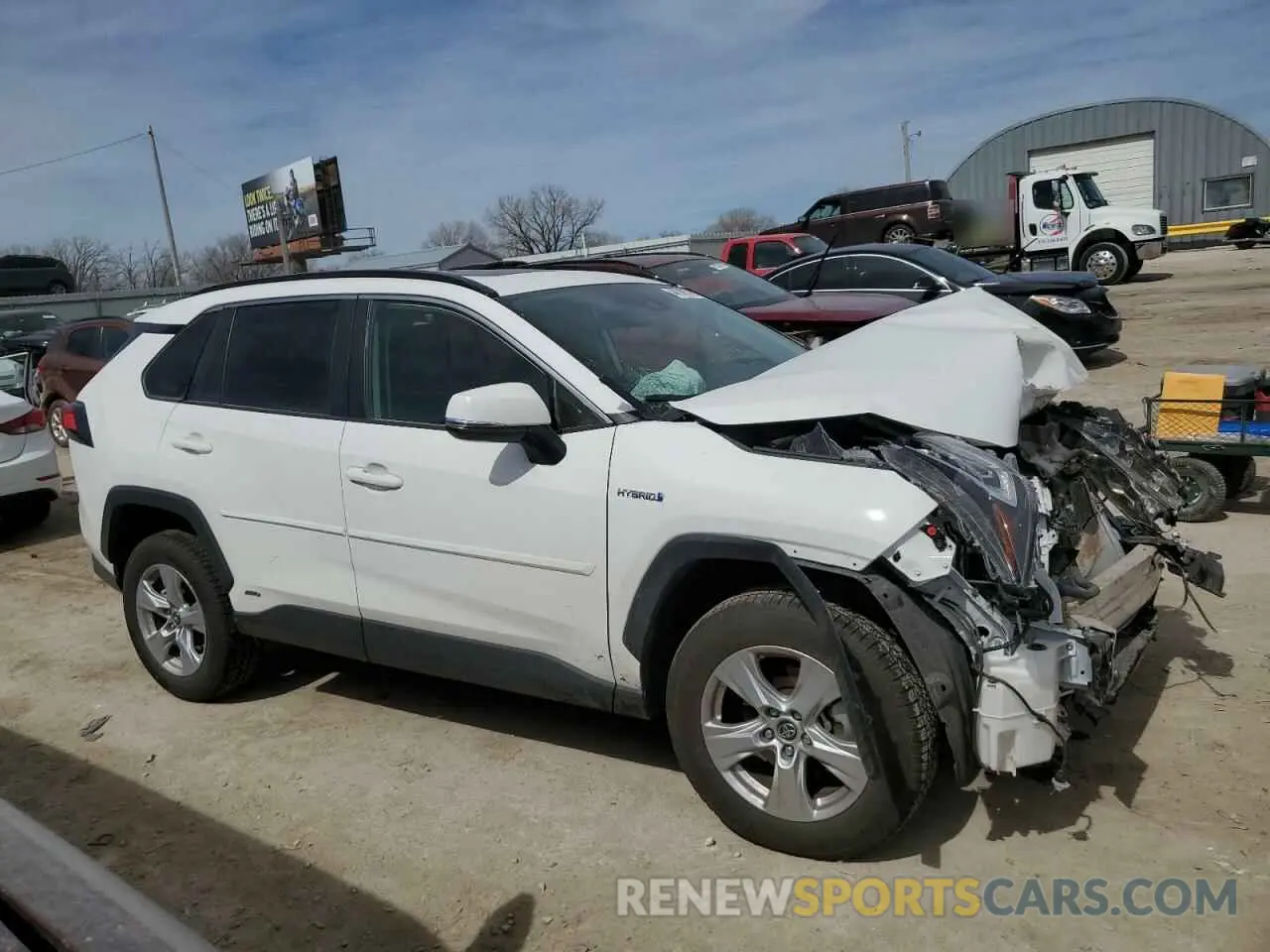 4 Photograph of a damaged car JTMRWRFVXKD516522 TOYOTA RAV4 2019