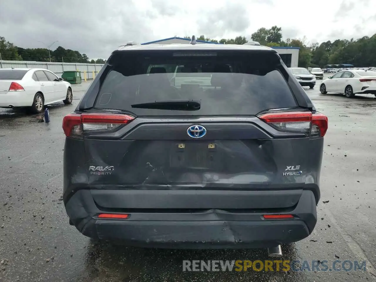 6 Photograph of a damaged car JTMRWRFVXKD517069 TOYOTA RAV4 2019