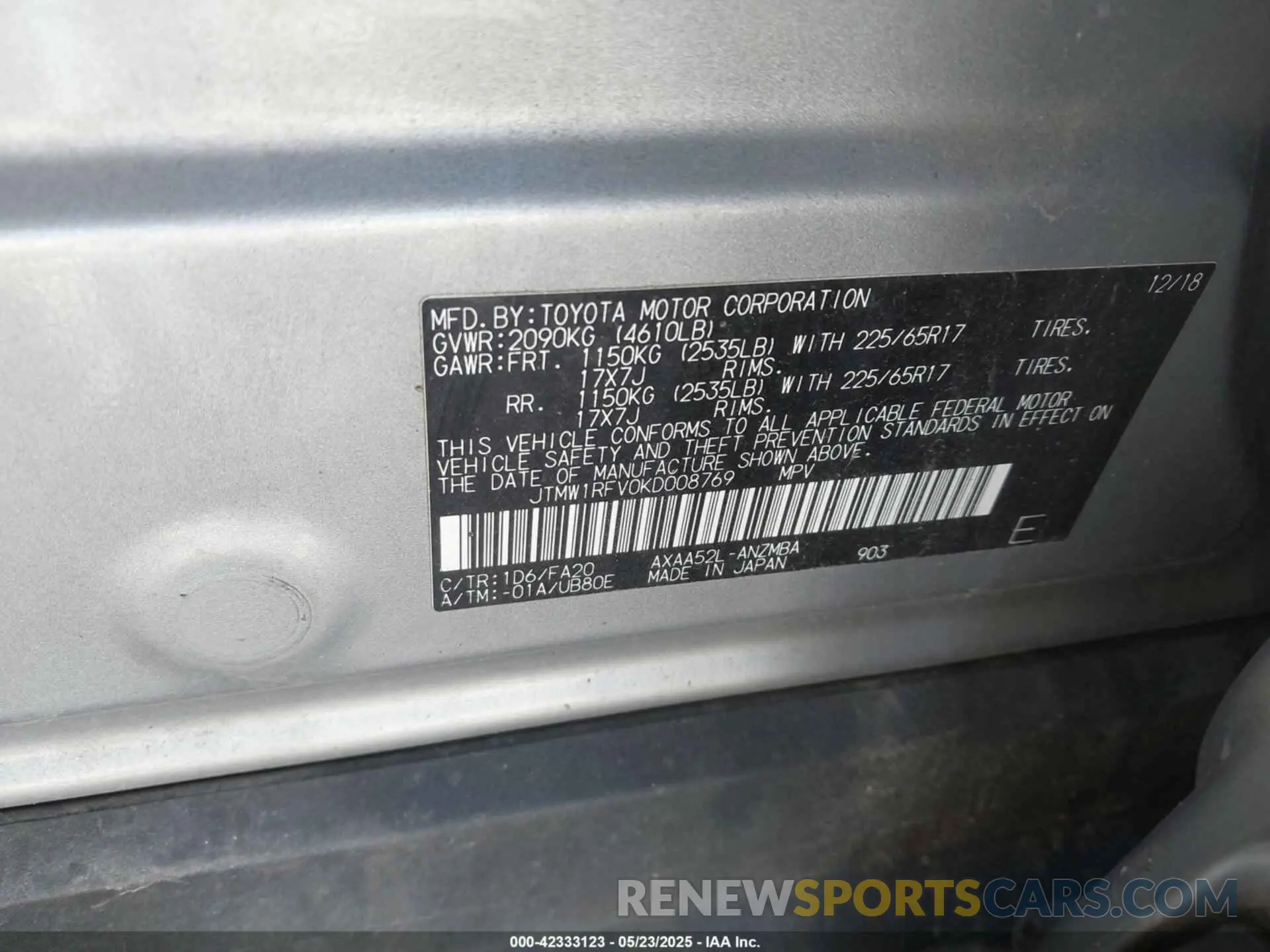 9 Photograph of a damaged car JTMW1RFV0KD008769 TOYOTA RAV4 2019