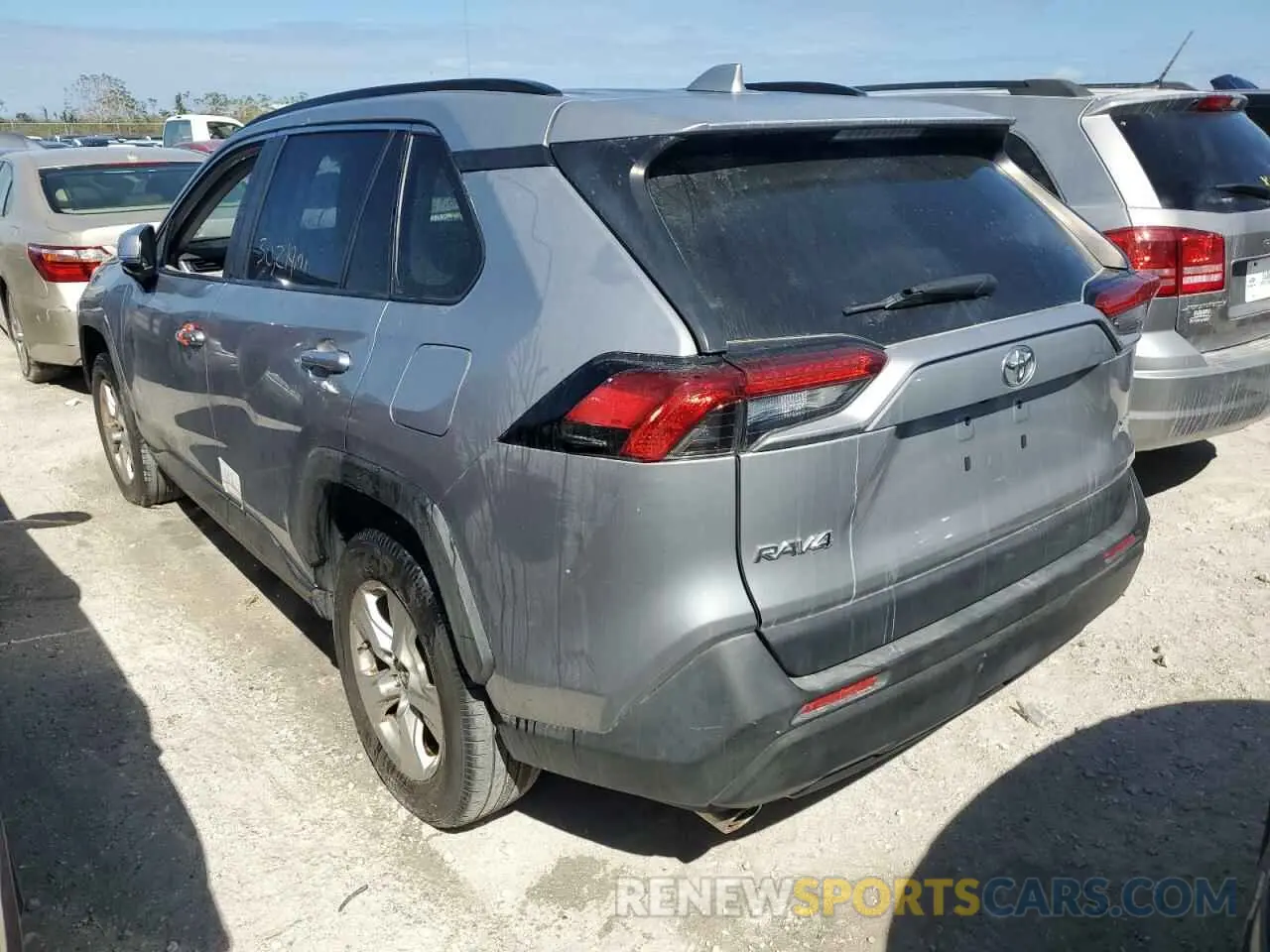 2 Photograph of a damaged car JTMW1RFV0KD013938 TOYOTA RAV4 2019