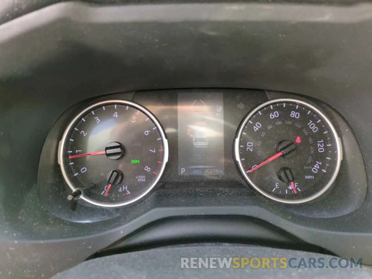 9 Photograph of a damaged car JTMW1RFV0KD013938 TOYOTA RAV4 2019