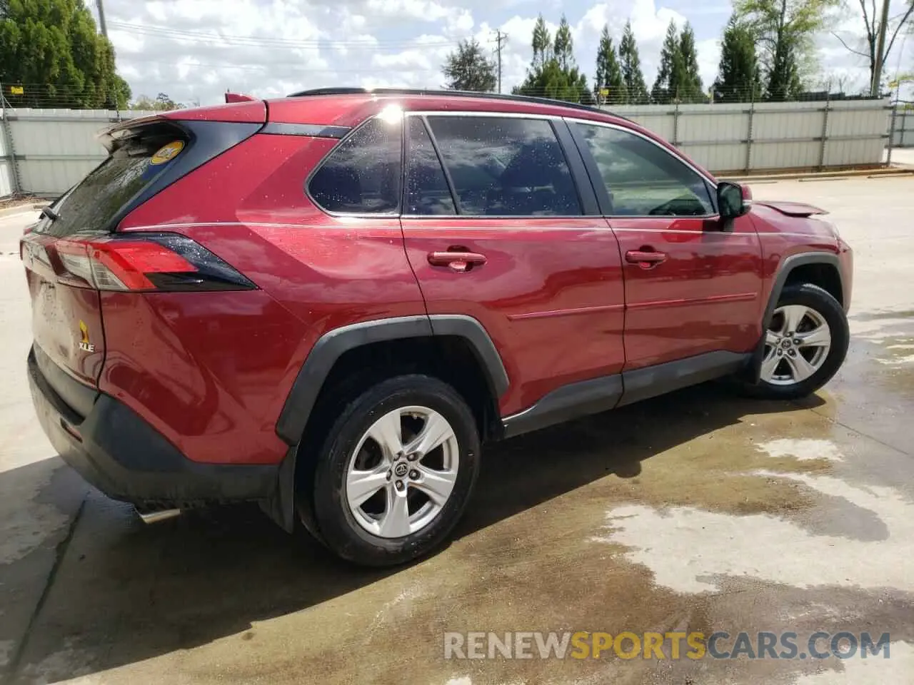 3 Photograph of a damaged car JTMW1RFV0KD504459 TOYOTA RAV4 2019