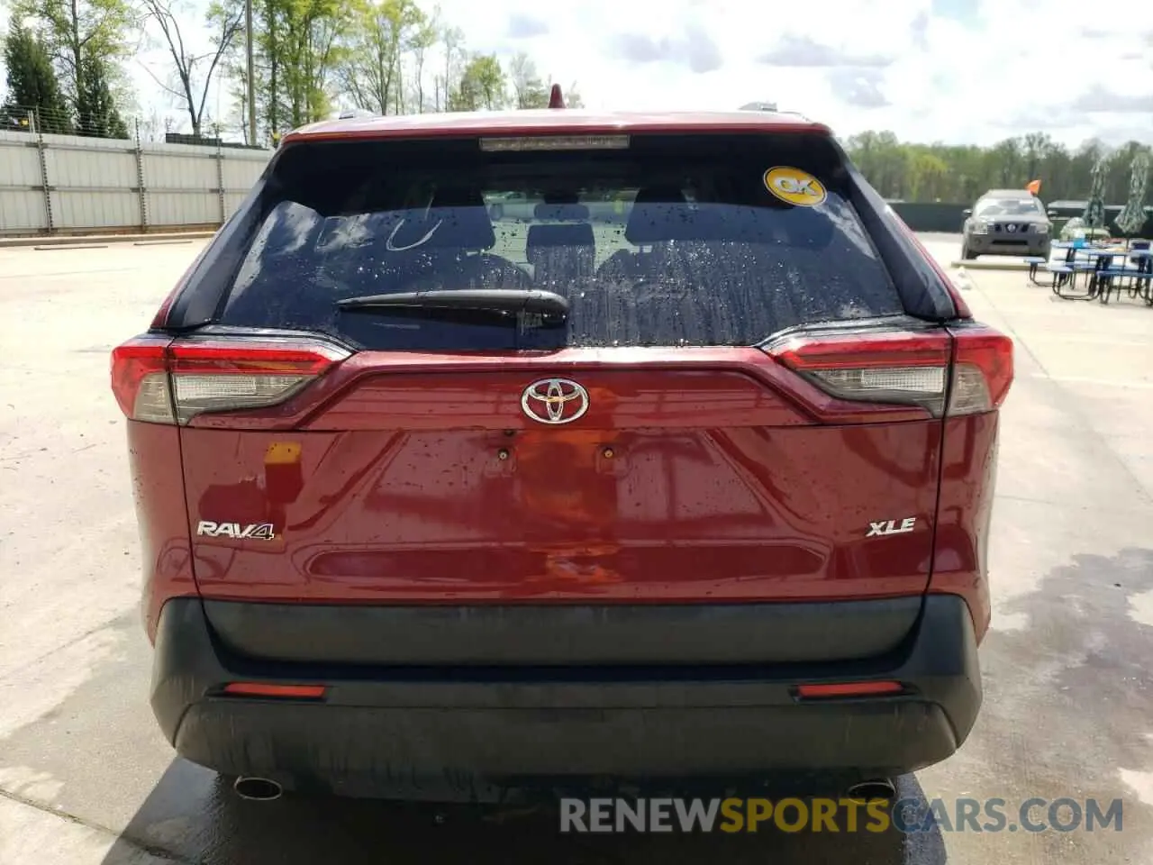 6 Photograph of a damaged car JTMW1RFV0KD504459 TOYOTA RAV4 2019