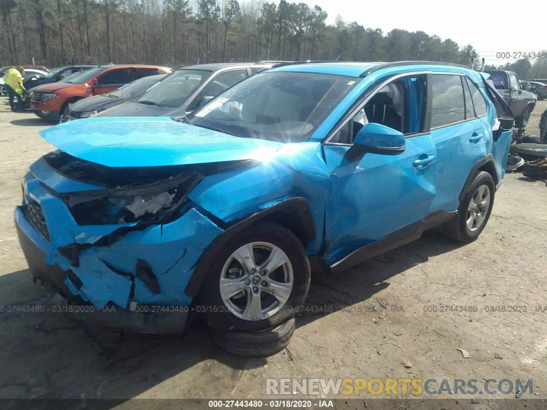 2 Photograph of a damaged car JTMW1RFV0KD513372 TOYOTA RAV4 2019