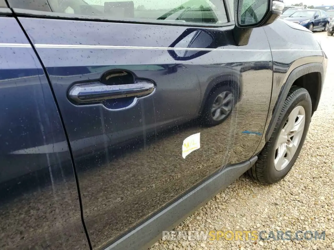 13 Photograph of a damaged car JTMW1RFV0KJ012290 TOYOTA RAV4 2019