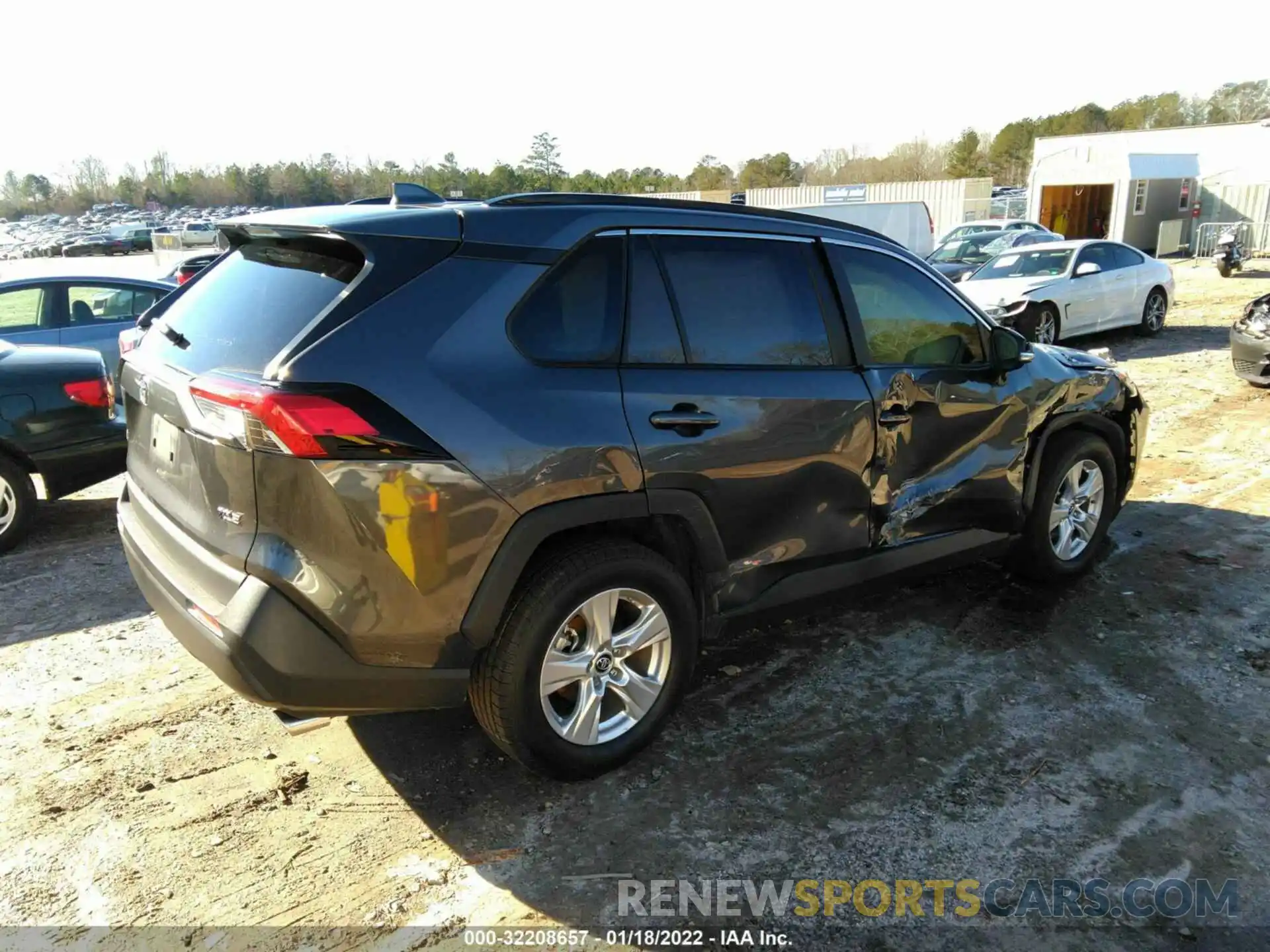 4 Photograph of a damaged car JTMW1RFV0KJ014394 TOYOTA RAV4 2019