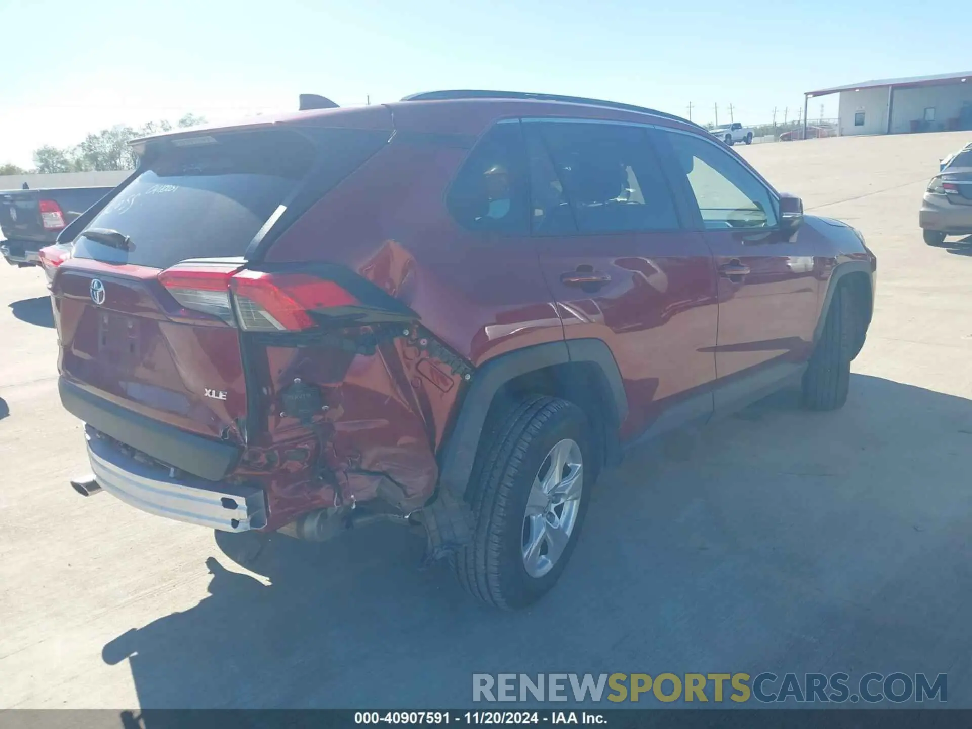 4 Photograph of a damaged car JTMW1RFV1KD008036 TOYOTA RAV4 2019