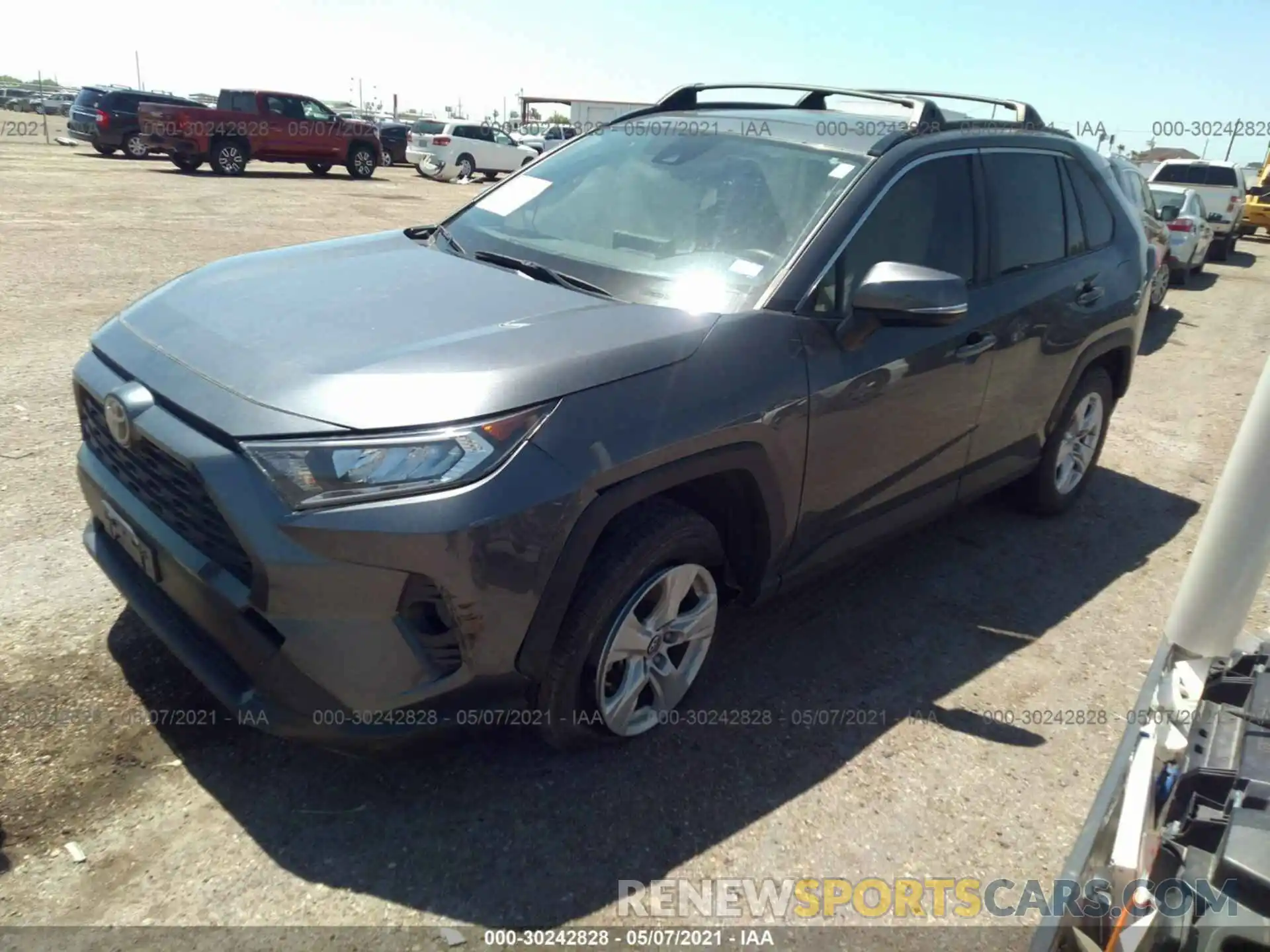 2 Photograph of a damaged car JTMW1RFV1KD022261 TOYOTA RAV4 2019