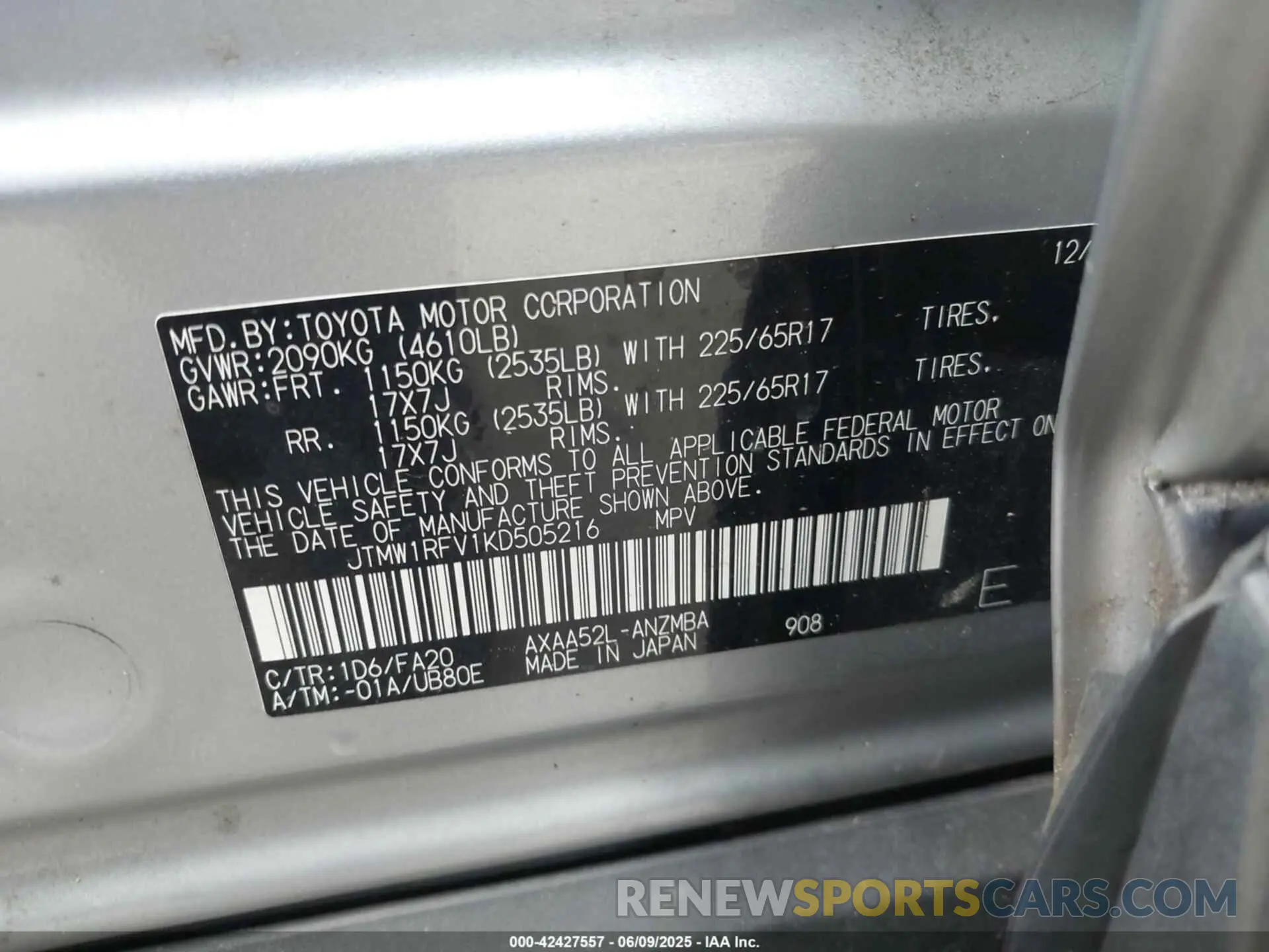 9 Photograph of a damaged car JTMW1RFV1KD505216 TOYOTA RAV4 2019