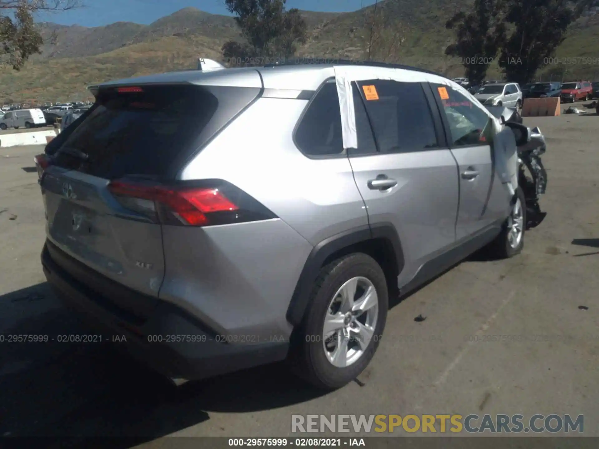 4 Photograph of a damaged car JTMW1RFV1KJ002979 TOYOTA RAV4 2019