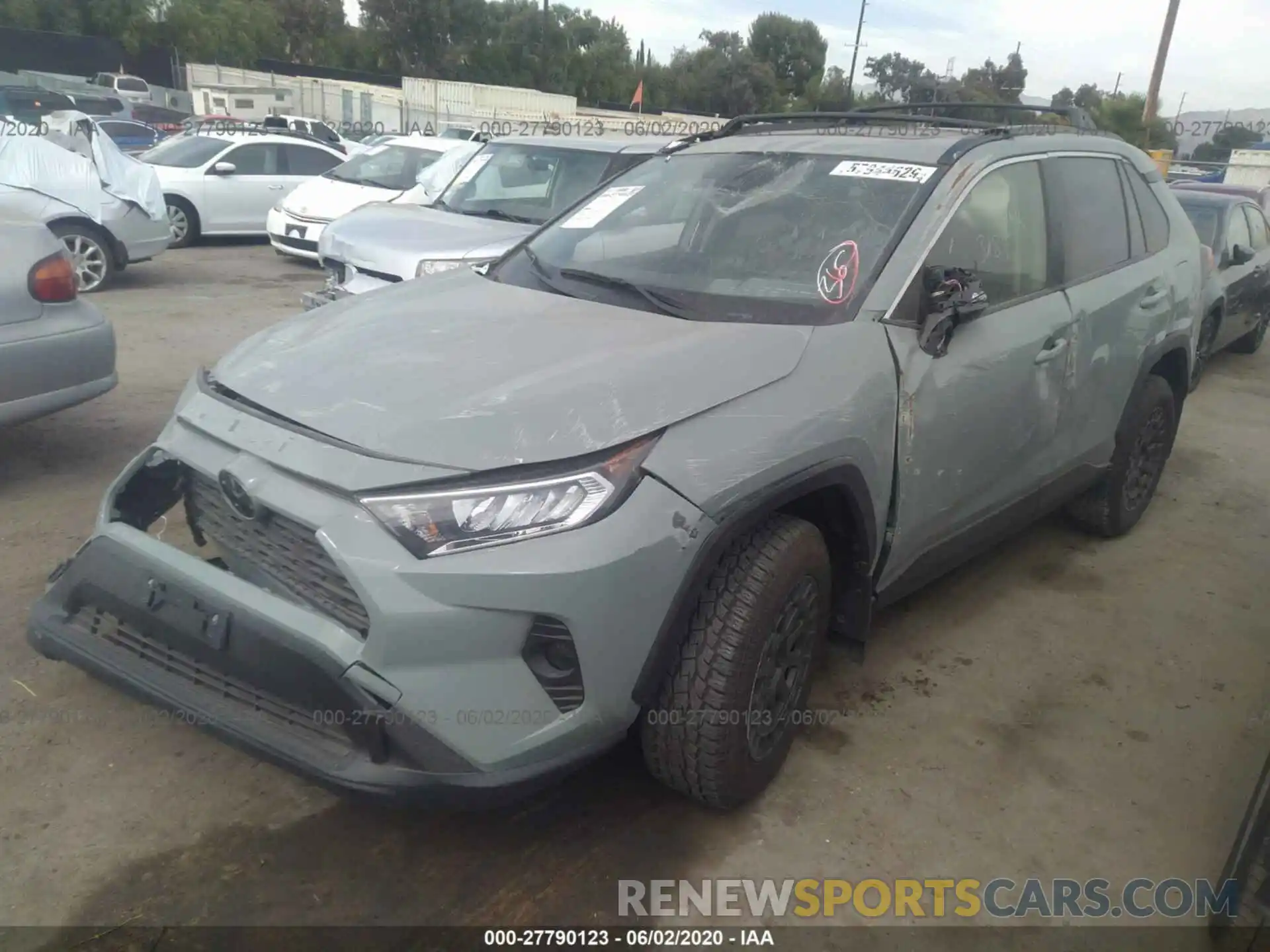 2 Photograph of a damaged car JTMW1RFV1KJ005395 TOYOTA RAV4 2019