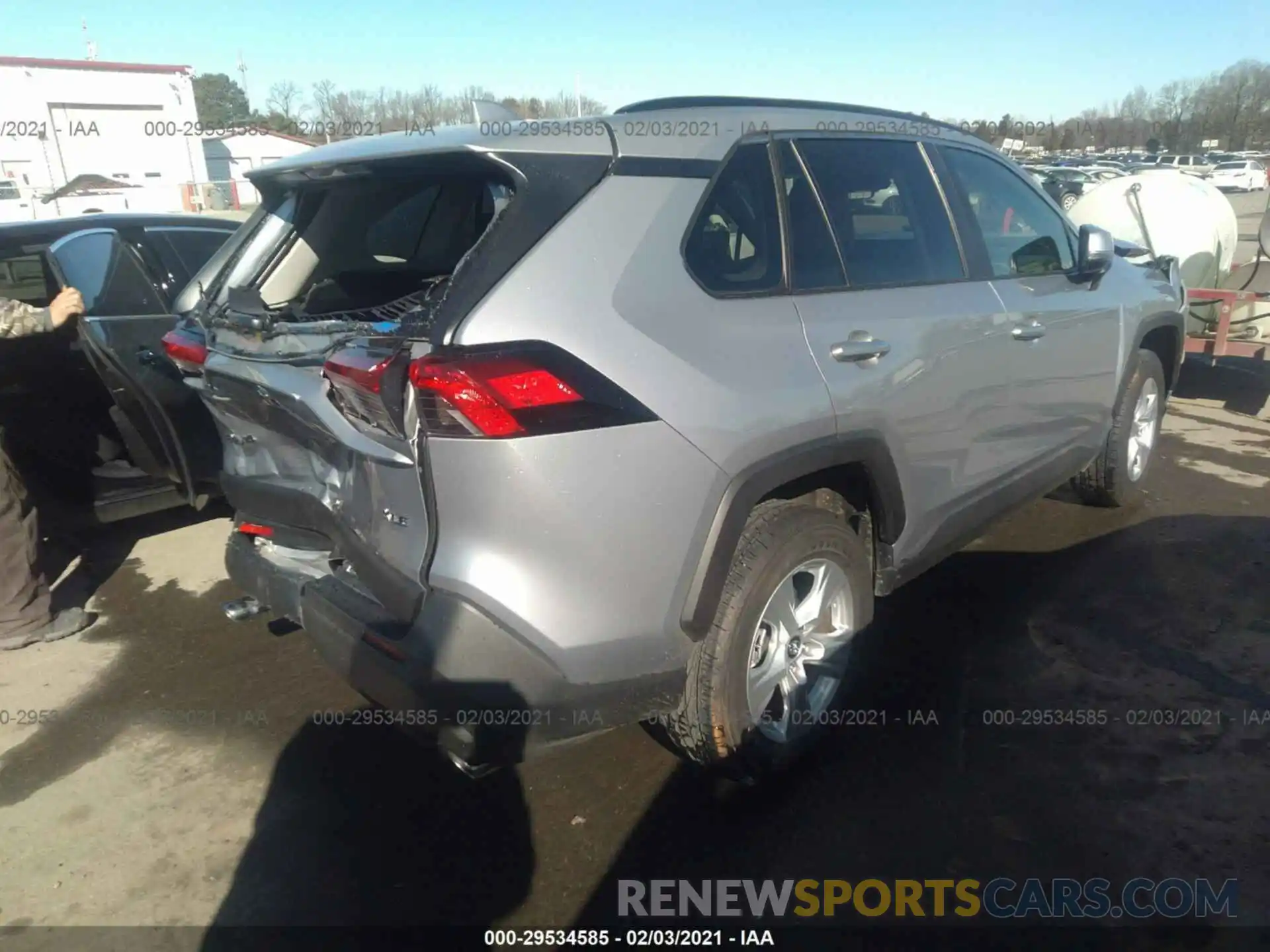 4 Photograph of a damaged car JTMW1RFV2KD016274 TOYOTA RAV4 2019