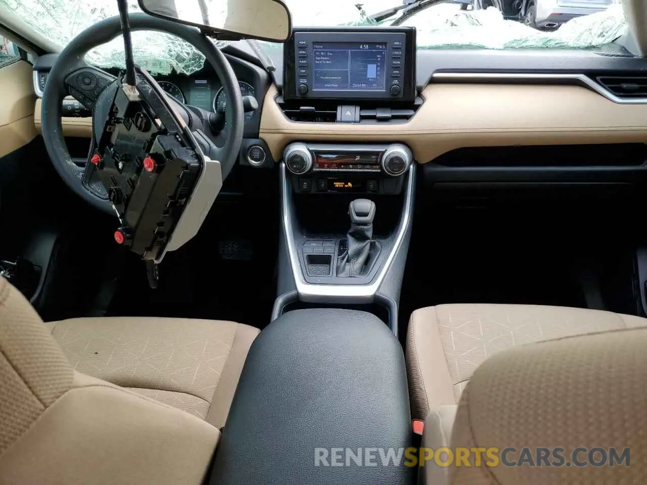 8 Photograph of a damaged car JTMW1RFV2KD019918 TOYOTA RAV4 2019