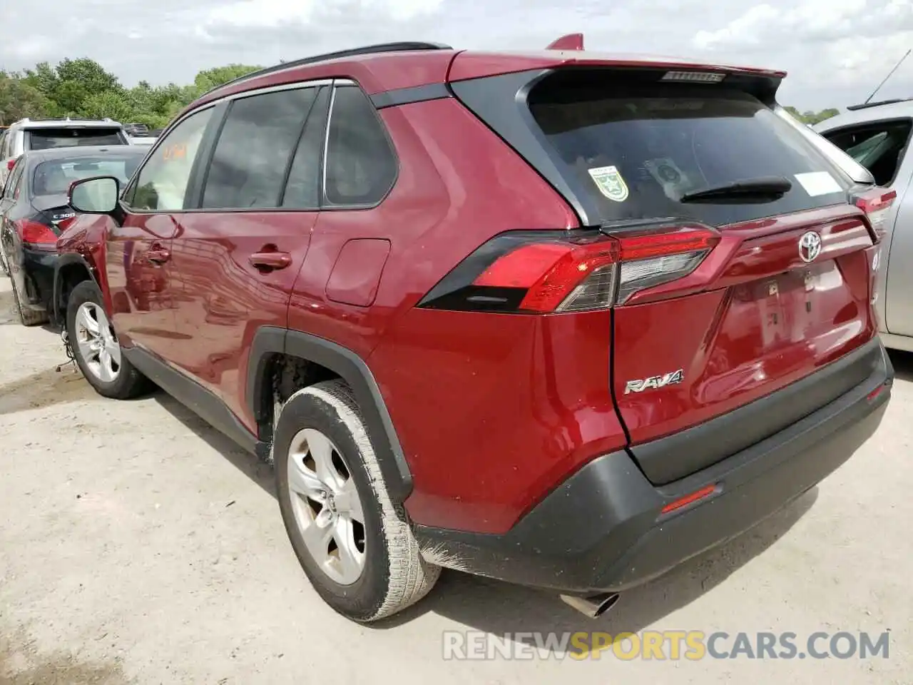 3 Photograph of a damaged car JTMW1RFV2KD029686 TOYOTA RAV4 2019