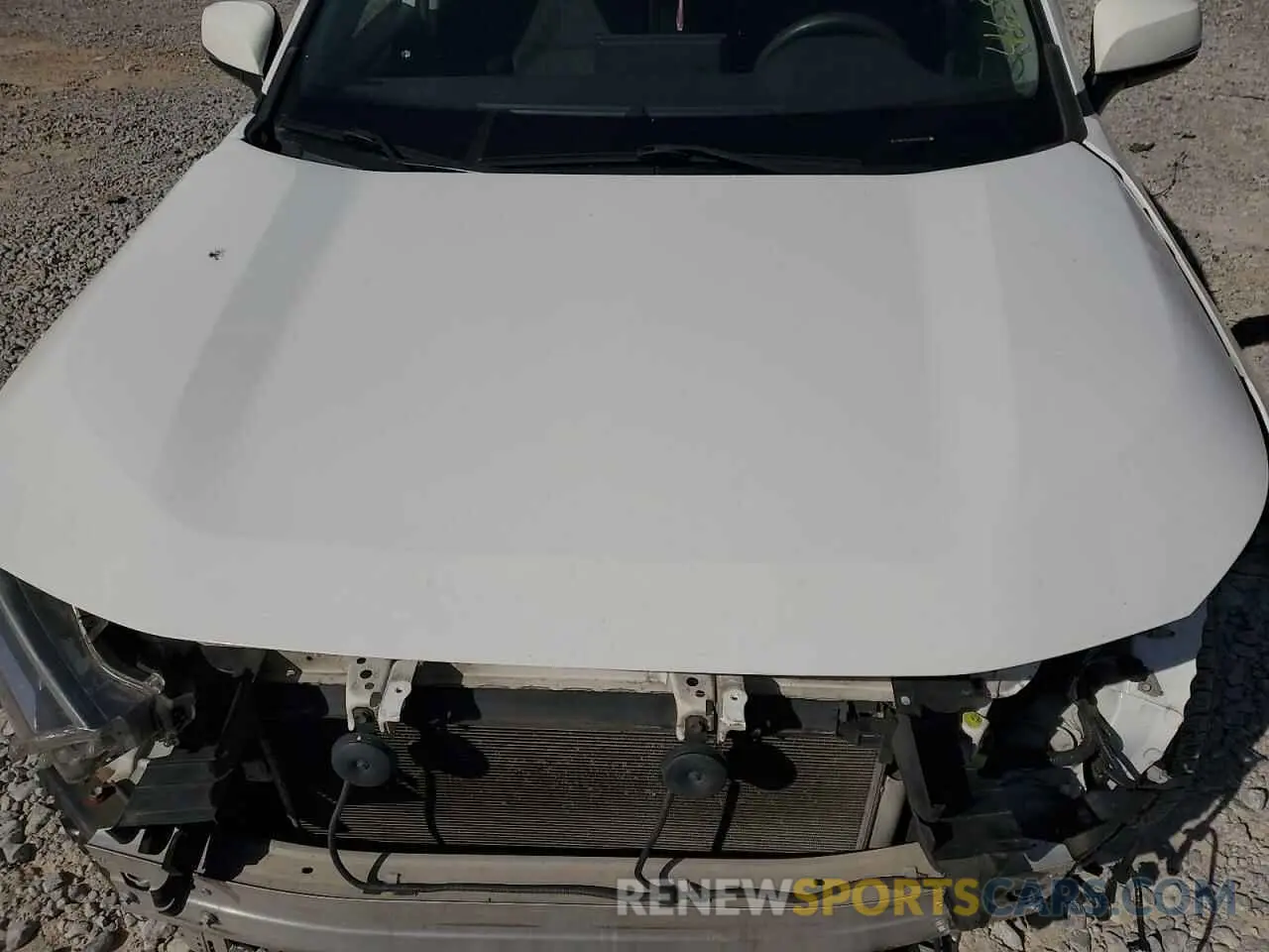 11 Photograph of a damaged car JTMW1RFV2KD500154 TOYOTA RAV4 2019