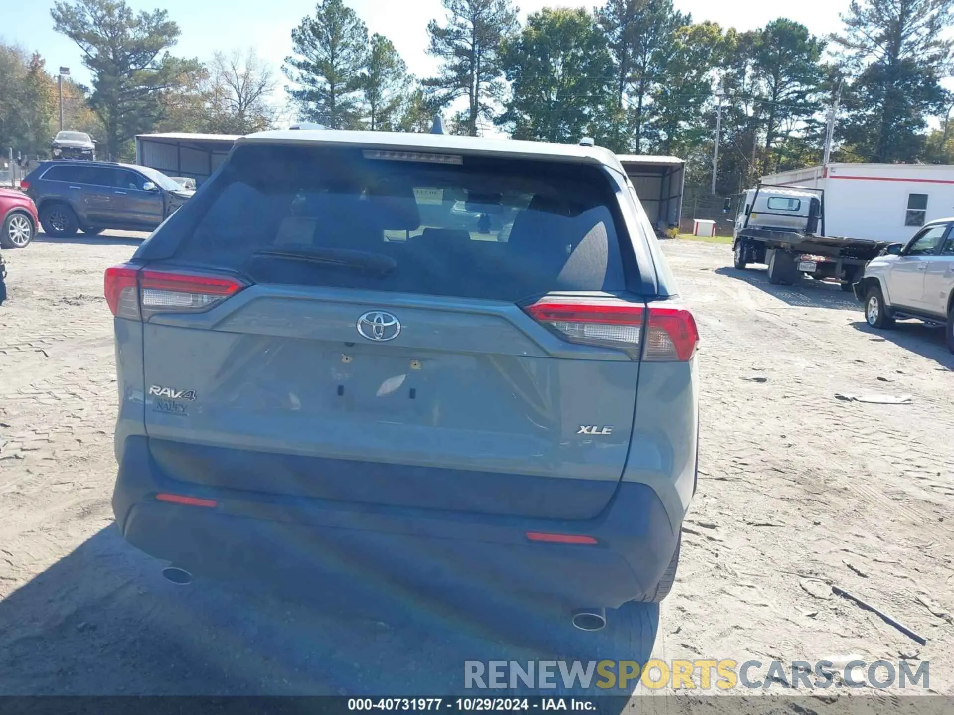 16 Photograph of a damaged car JTMW1RFV3KD007356 TOYOTA RAV4 2019