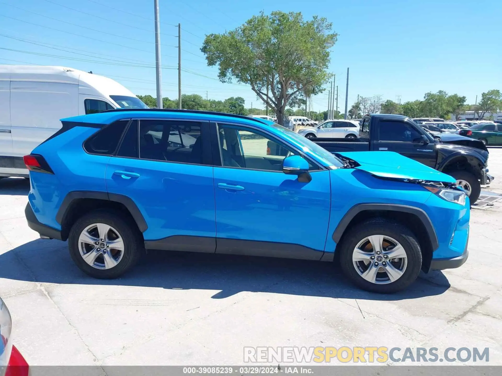 13 Photograph of a damaged car JTMW1RFV3KD031625 TOYOTA RAV4 2019