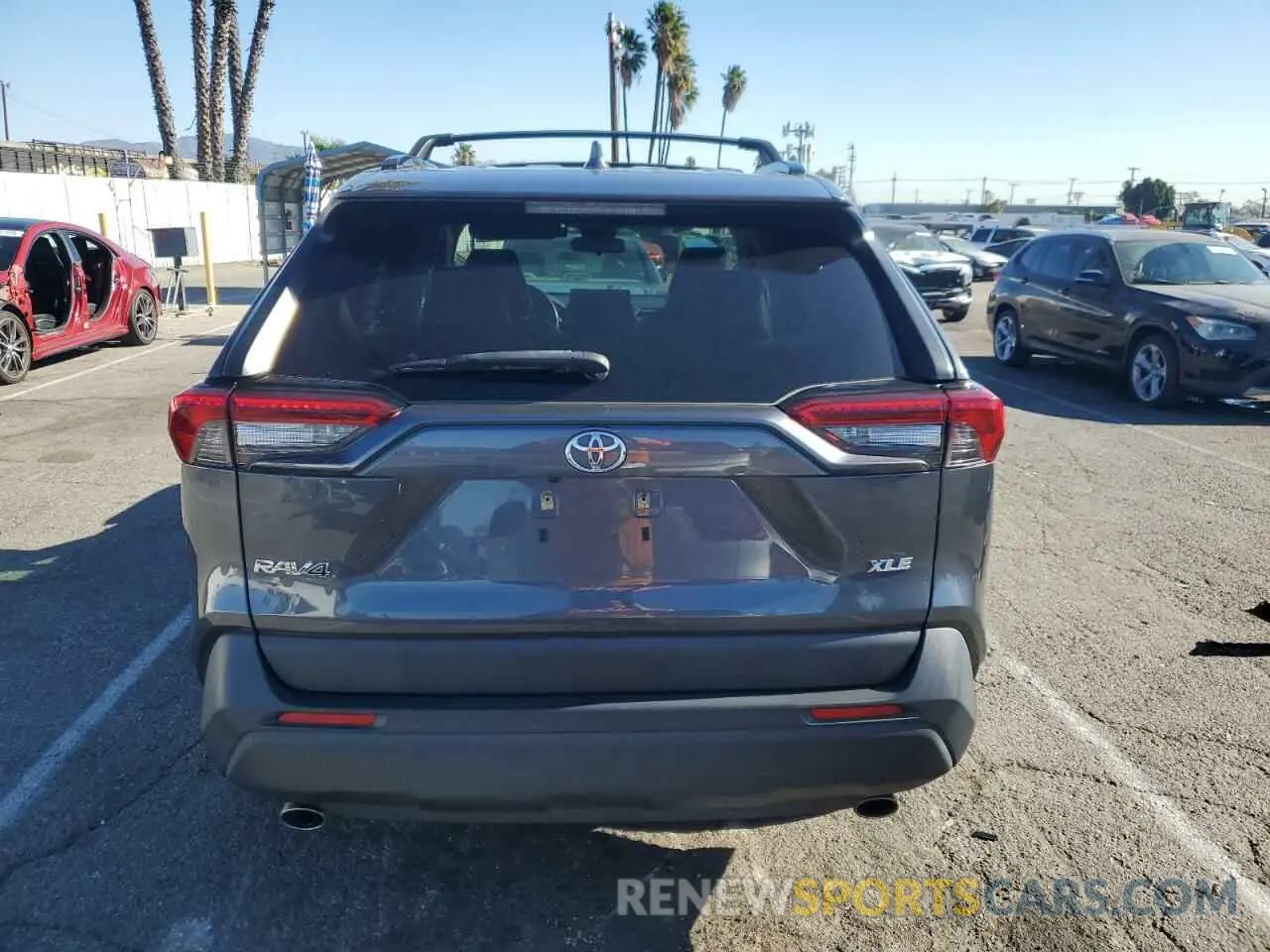 6 Photograph of a damaged car JTMW1RFV3KD513057 TOYOTA RAV4 2019
