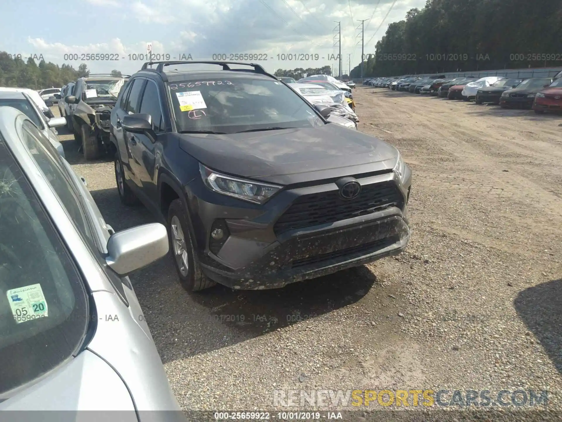 1 Photograph of a damaged car JTMW1RFV3KJ006175 TOYOTA RAV4 2019