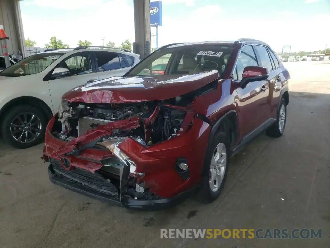 2 Photograph of a damaged car JTMW1RFV4KD005504 TOYOTA RAV4 2019