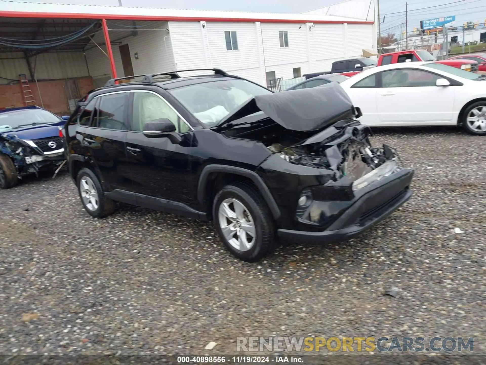 1 Photograph of a damaged car JTMW1RFV4KD011643 TOYOTA RAV4 2019