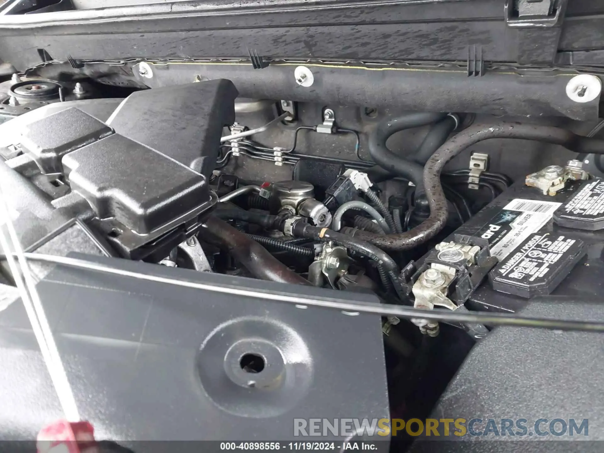 10 Photograph of a damaged car JTMW1RFV4KD011643 TOYOTA RAV4 2019
