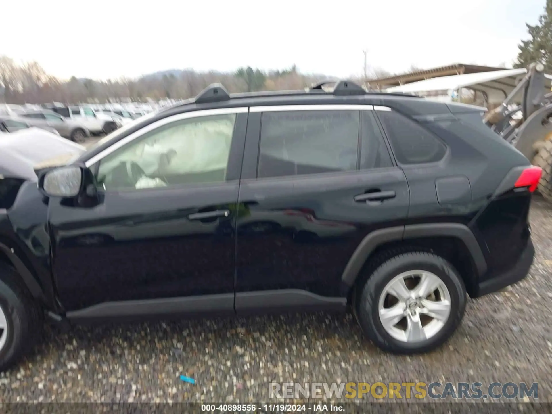 14 Photograph of a damaged car JTMW1RFV4KD011643 TOYOTA RAV4 2019