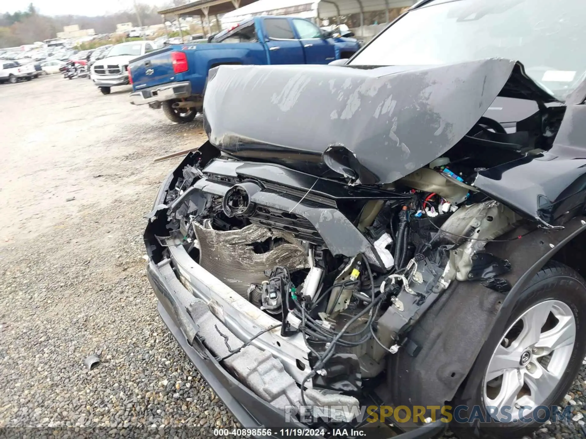 6 Photograph of a damaged car JTMW1RFV4KD011643 TOYOTA RAV4 2019