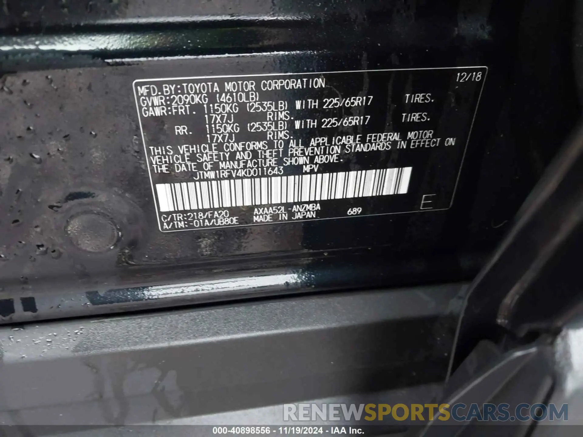 9 Photograph of a damaged car JTMW1RFV4KD011643 TOYOTA RAV4 2019