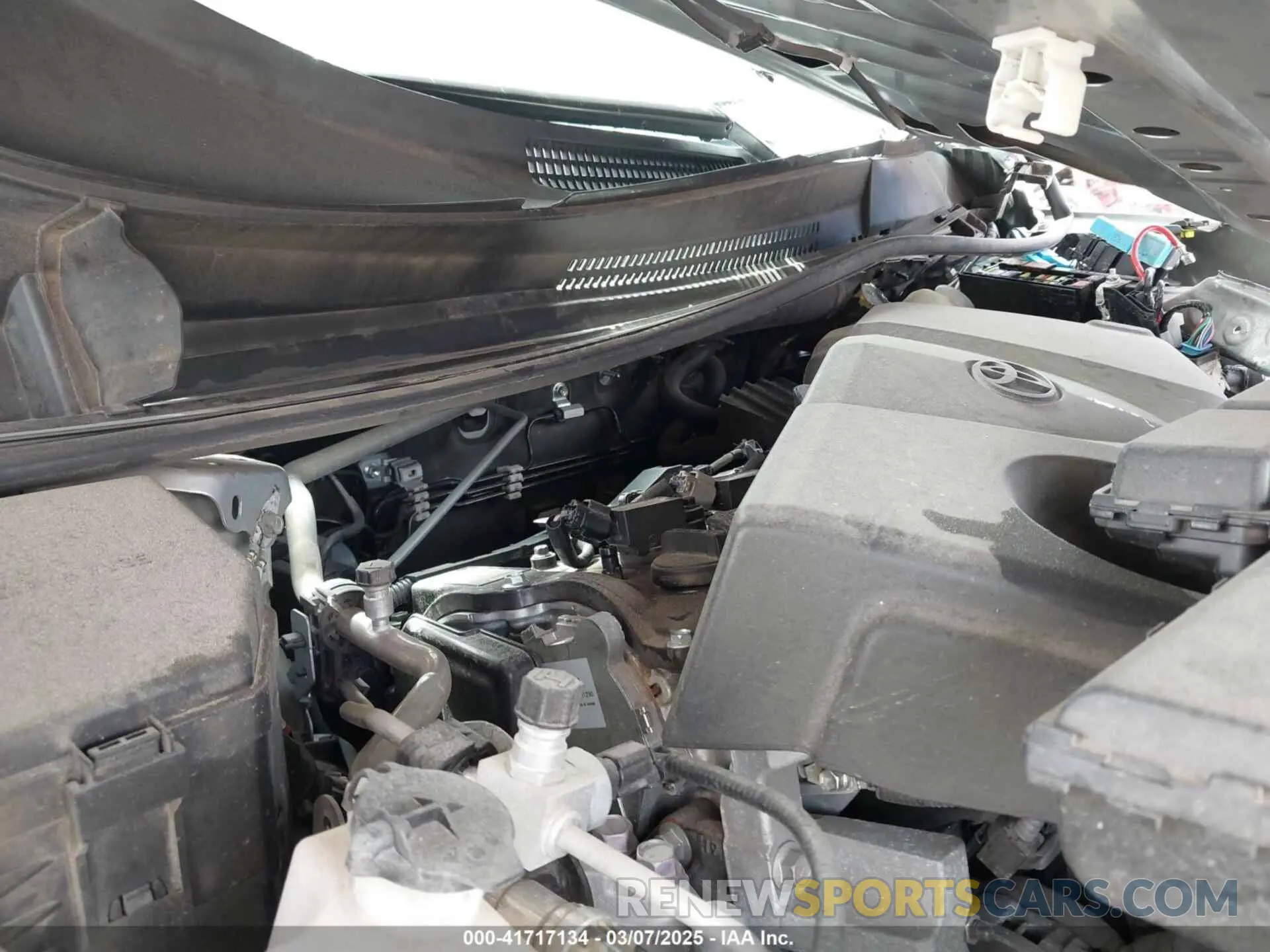 10 Photograph of a damaged car JTMW1RFV4KD022612 TOYOTA RAV4 2019