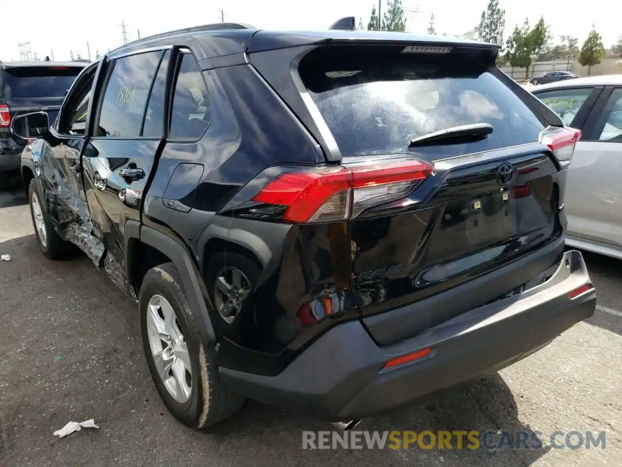 3 Photograph of a damaged car JTMW1RFV4KD503590 TOYOTA RAV4 2019