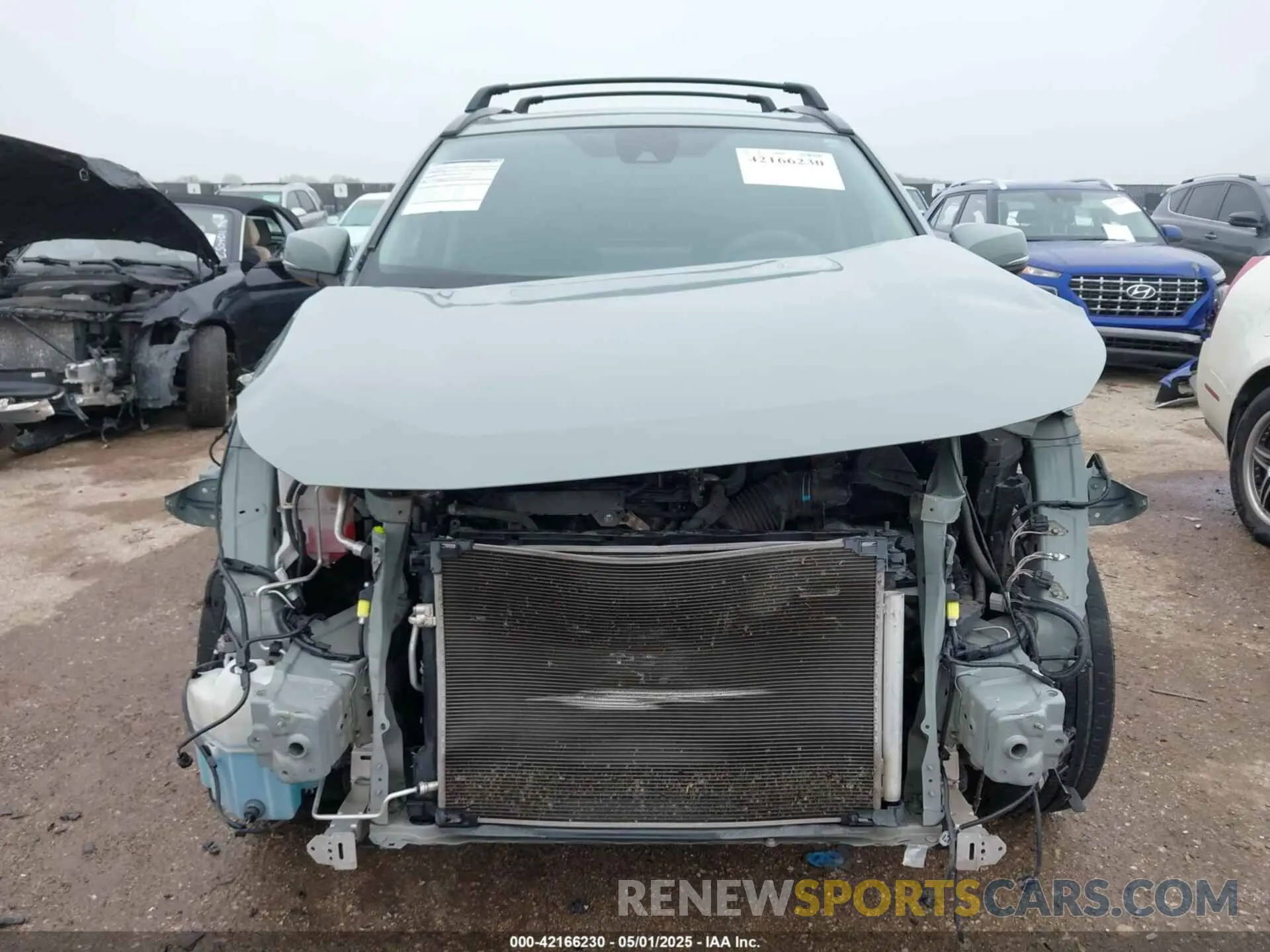 13 Photograph of a damaged car JTMW1RFV4KD508787 TOYOTA RAV4 2019