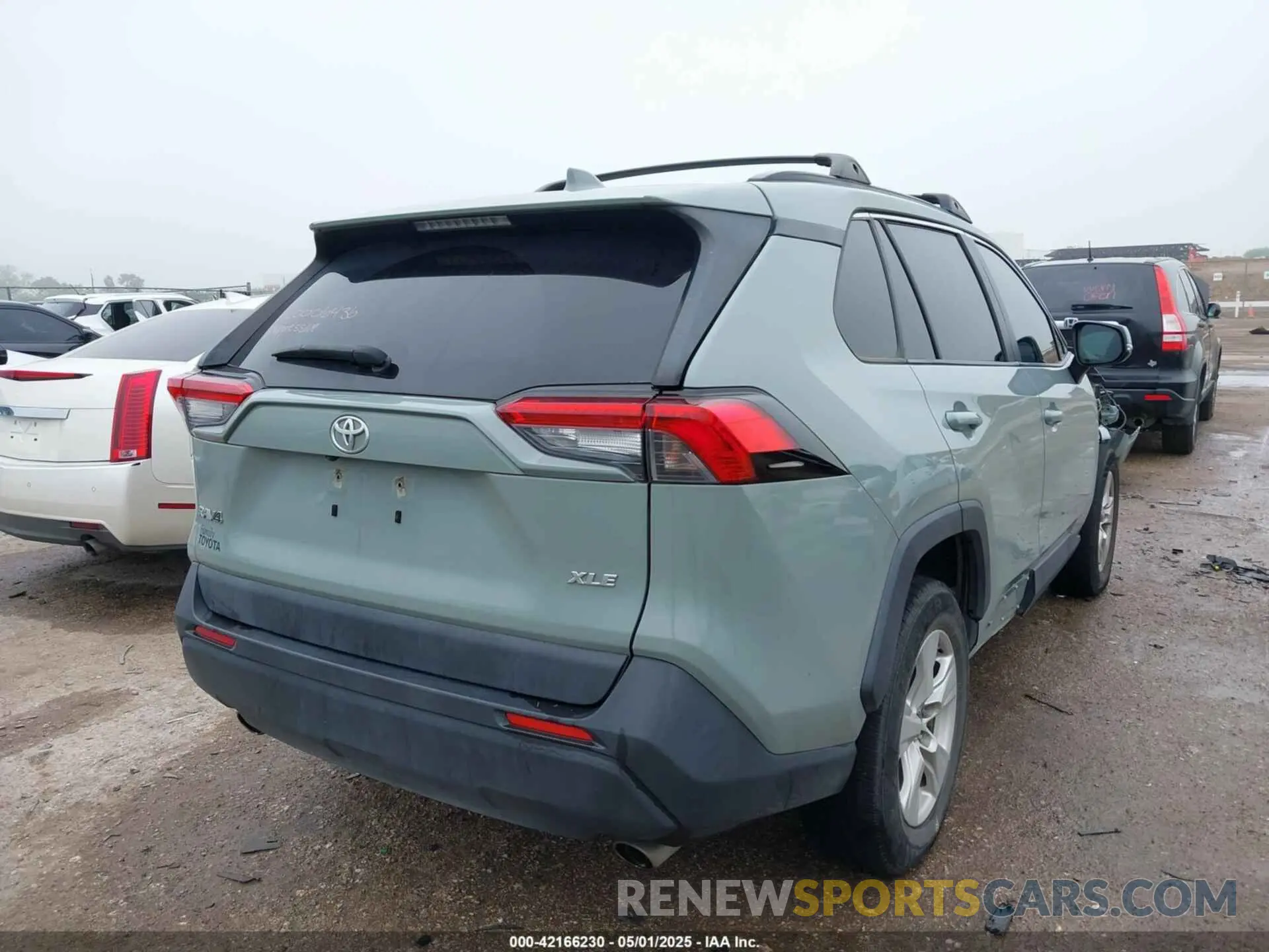 4 Photograph of a damaged car JTMW1RFV4KD508787 TOYOTA RAV4 2019