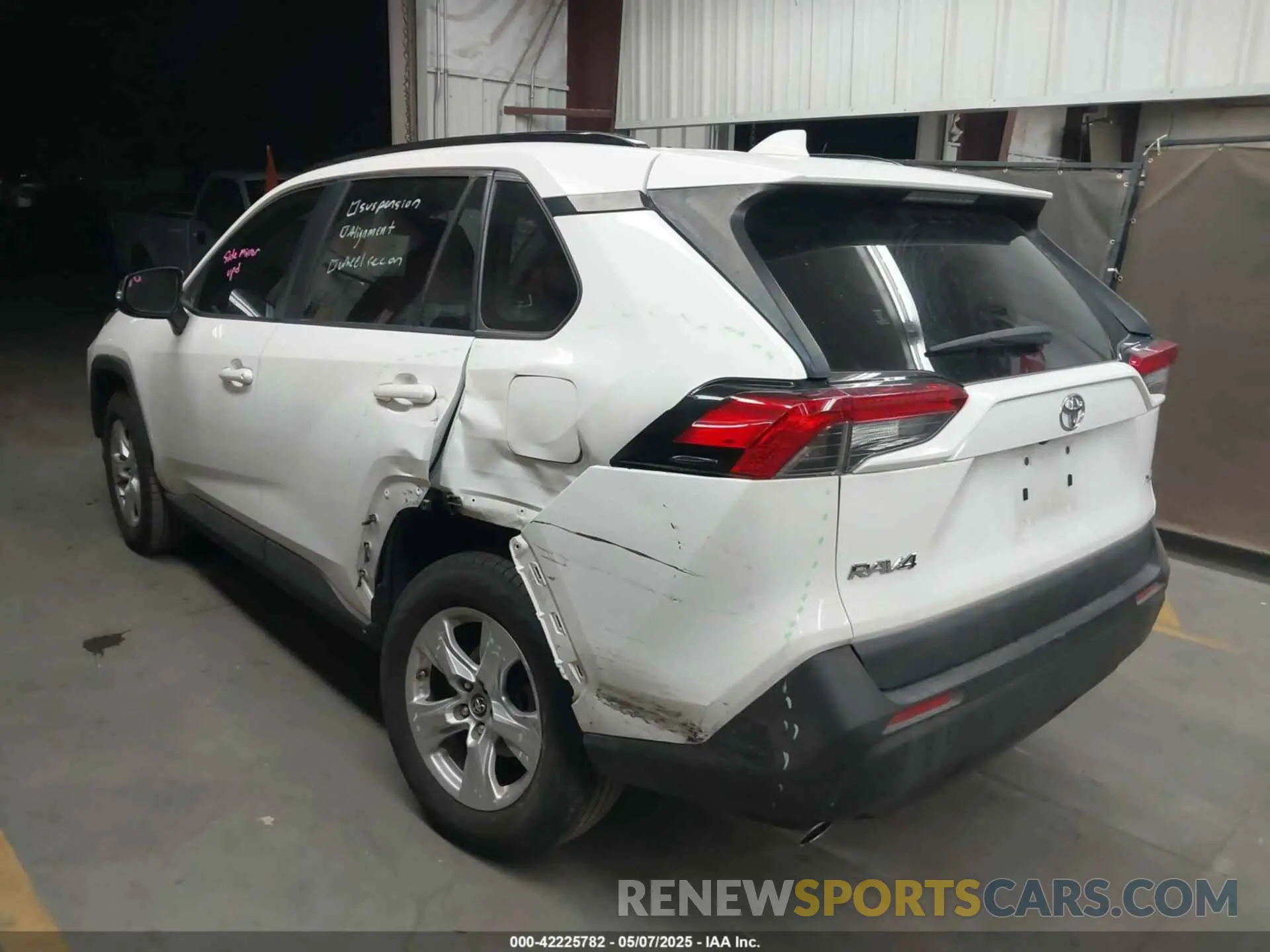 3 Photograph of a damaged car JTMW1RFV5KD003681 TOYOTA RAV4 2019