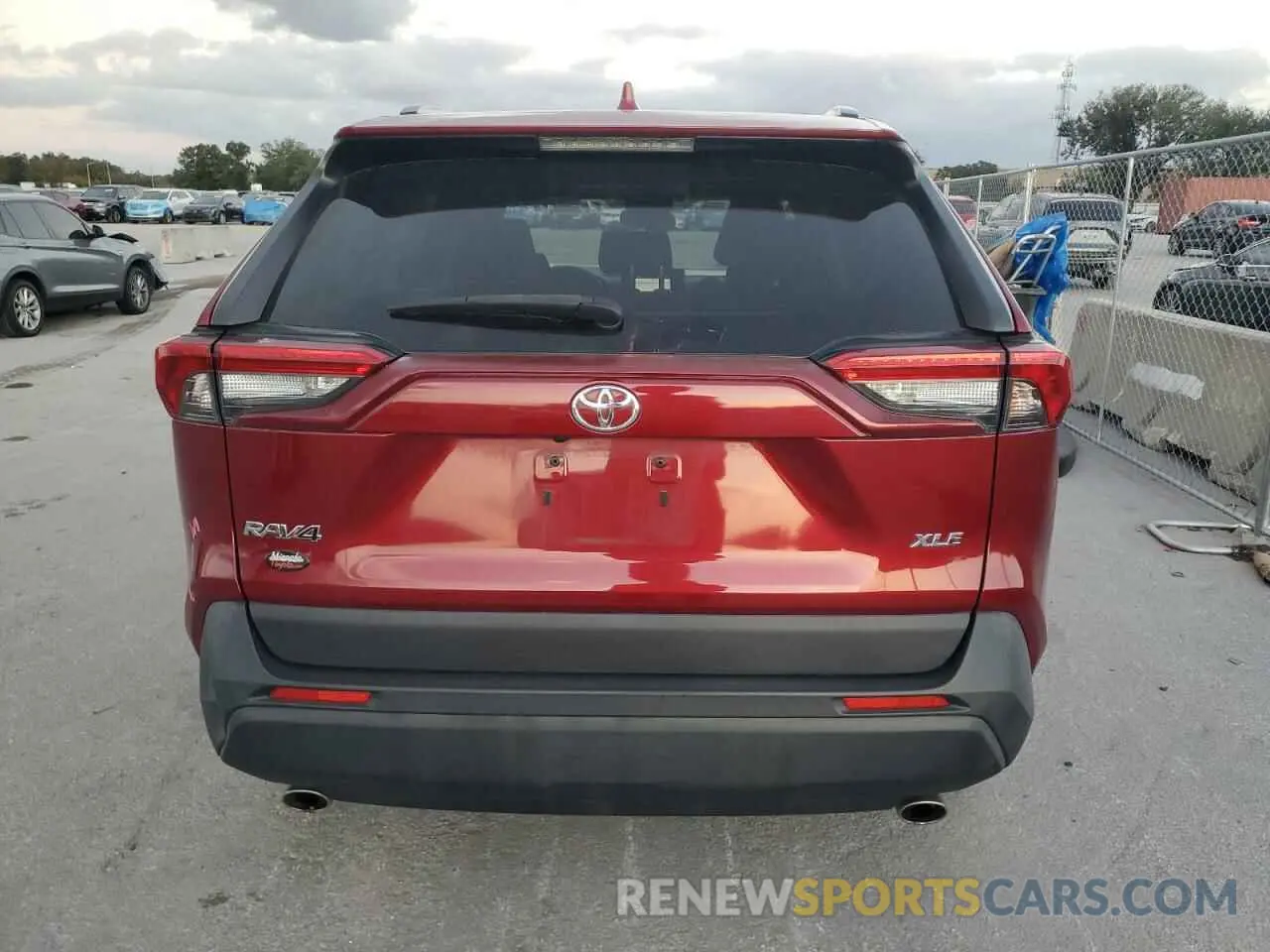 6 Photograph of a damaged car JTMW1RFV5KD006533 TOYOTA RAV4 2019