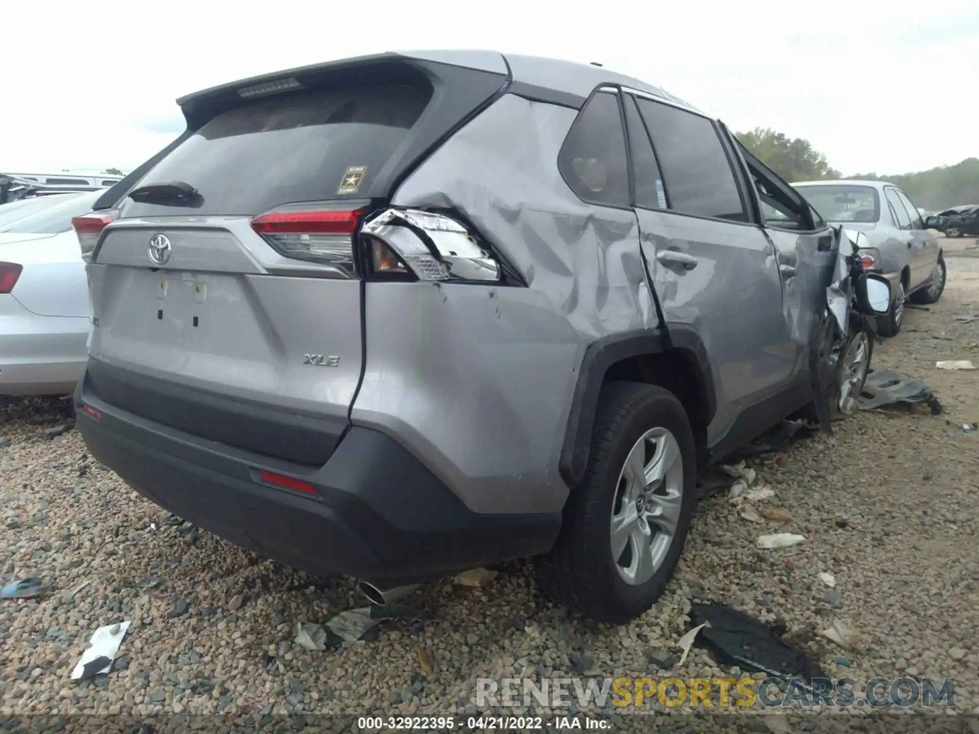 4 Photograph of a damaged car JTMW1RFV5KD013191 TOYOTA RAV4 2019