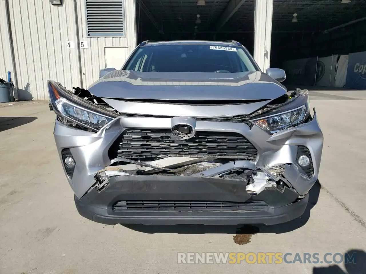 5 Photograph of a damaged car JTMW1RFV5KD016088 TOYOTA RAV4 2019