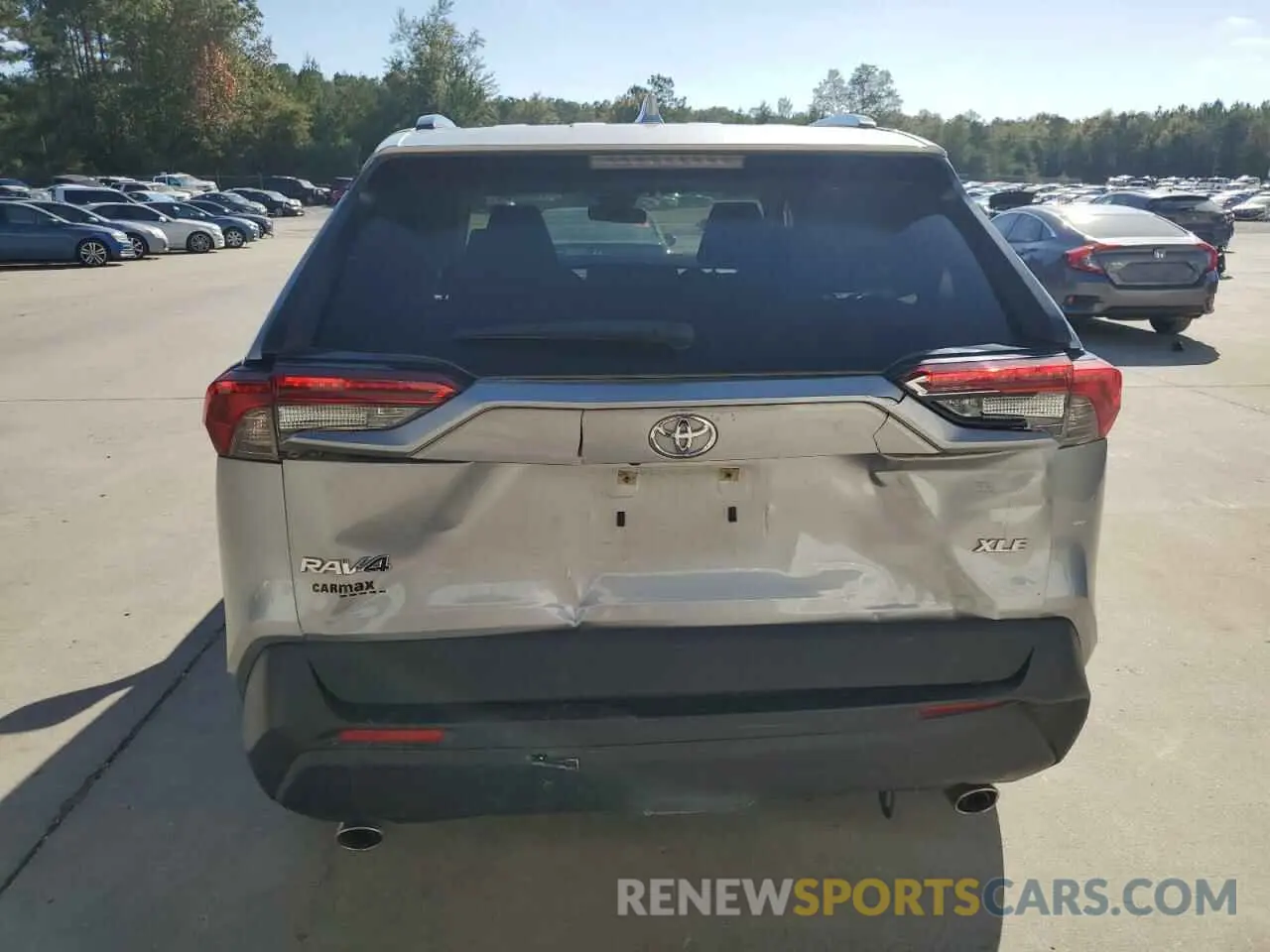 6 Photograph of a damaged car JTMW1RFV5KD016088 TOYOTA RAV4 2019