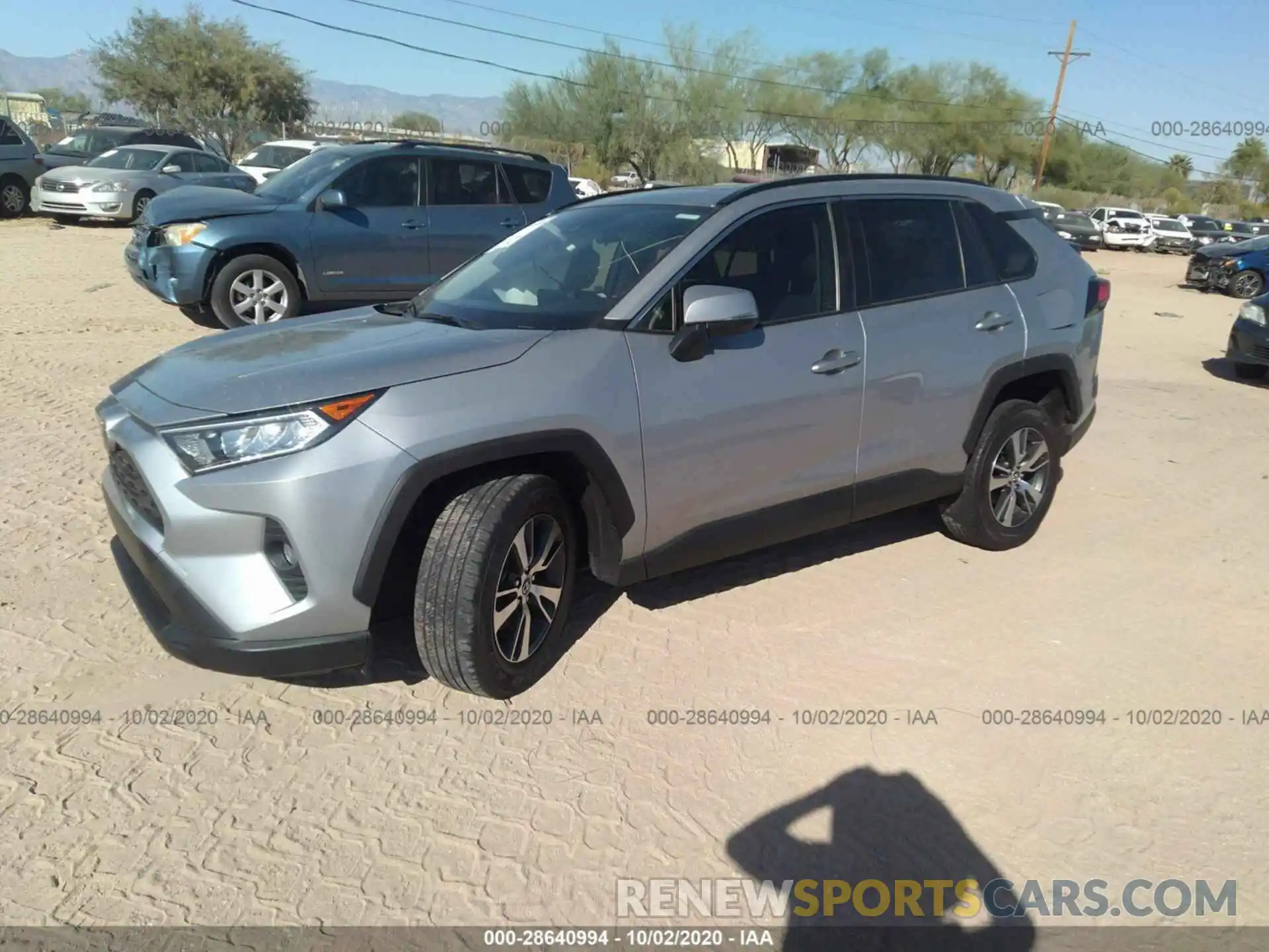 2 Photograph of a damaged car JTMW1RFV5KD018231 TOYOTA RAV4 2019