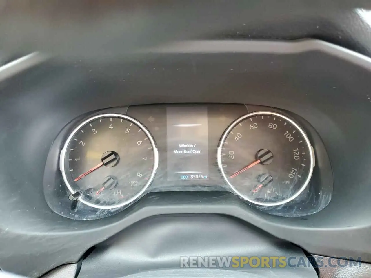 9 Photograph of a damaged car JTMW1RFV5KD019430 TOYOTA RAV4 2019