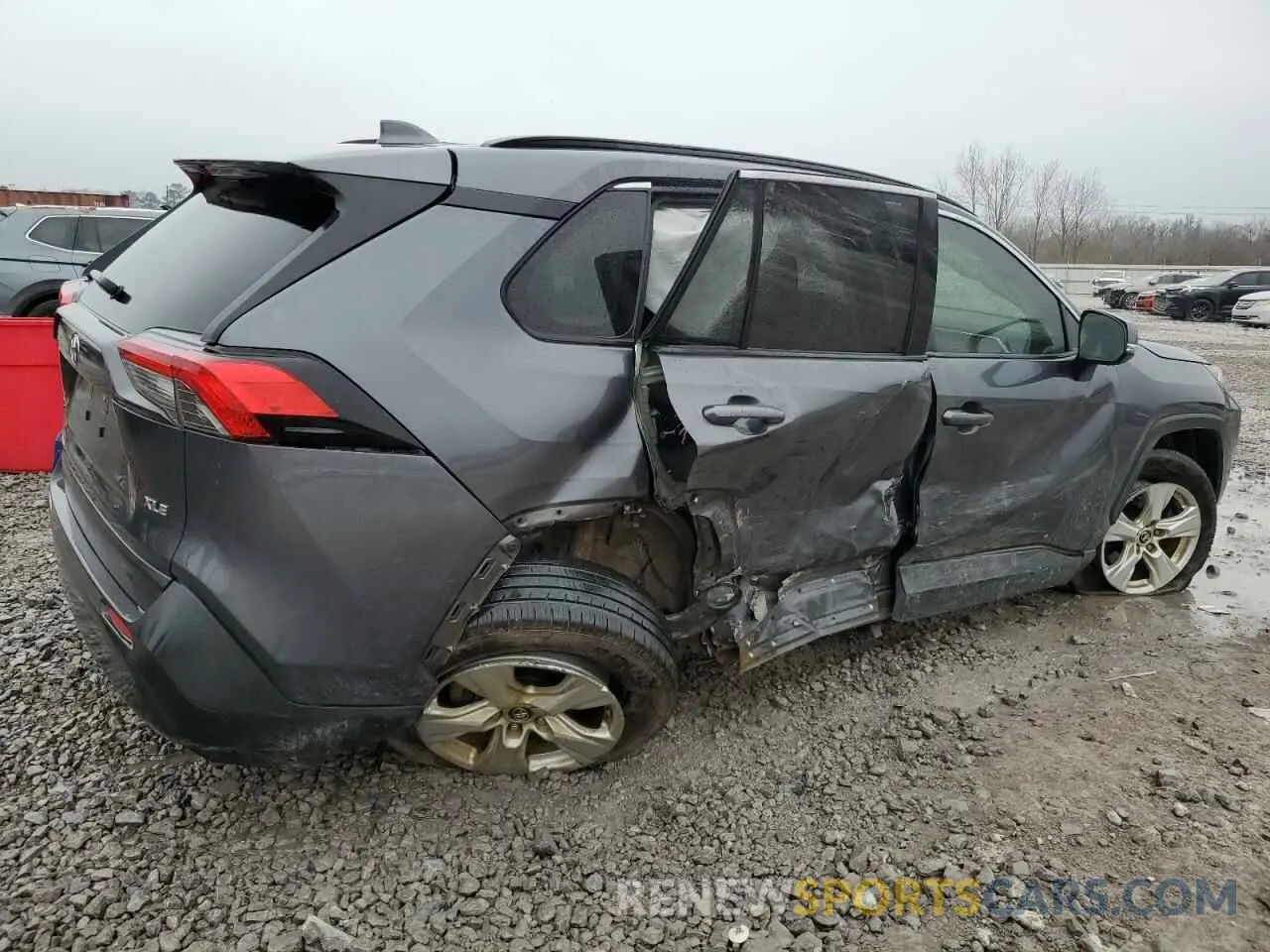 3 Photograph of a damaged car JTMW1RFV5KD019704 TOYOTA RAV4 2019