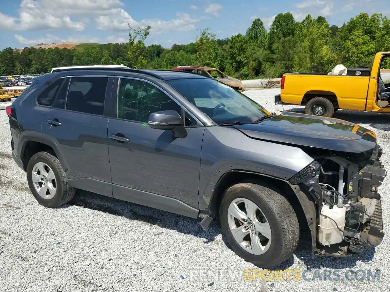 4 Photograph of a damaged car JTMW1RFV5KD020187 TOYOTA RAV4 2019