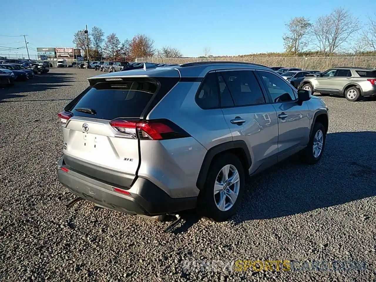 3 Photograph of a damaged car JTMW1RFV5KD039662 TOYOTA RAV4 2019