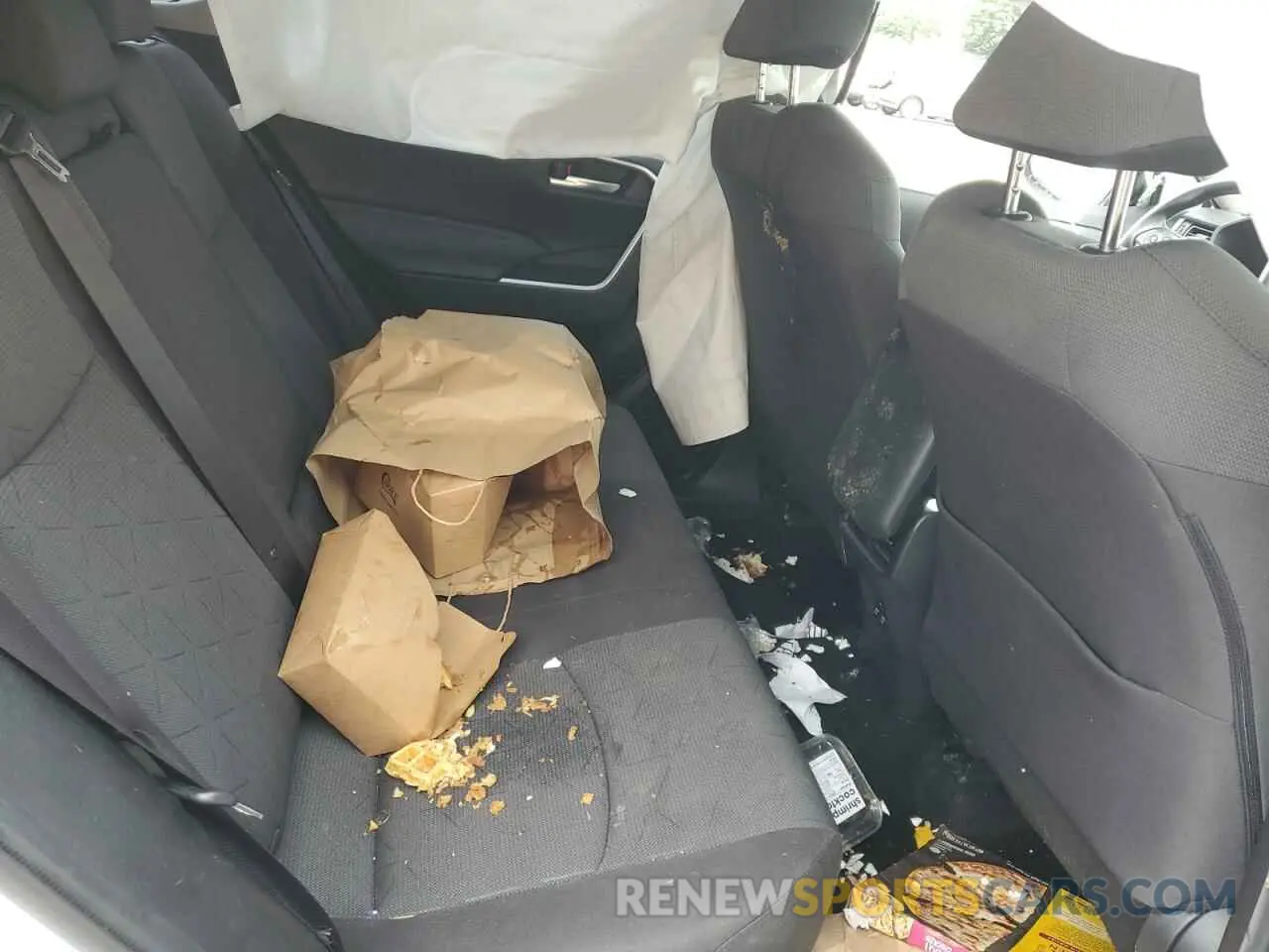 10 Photograph of a damaged car JTMW1RFV5KD503551 TOYOTA RAV4 2019