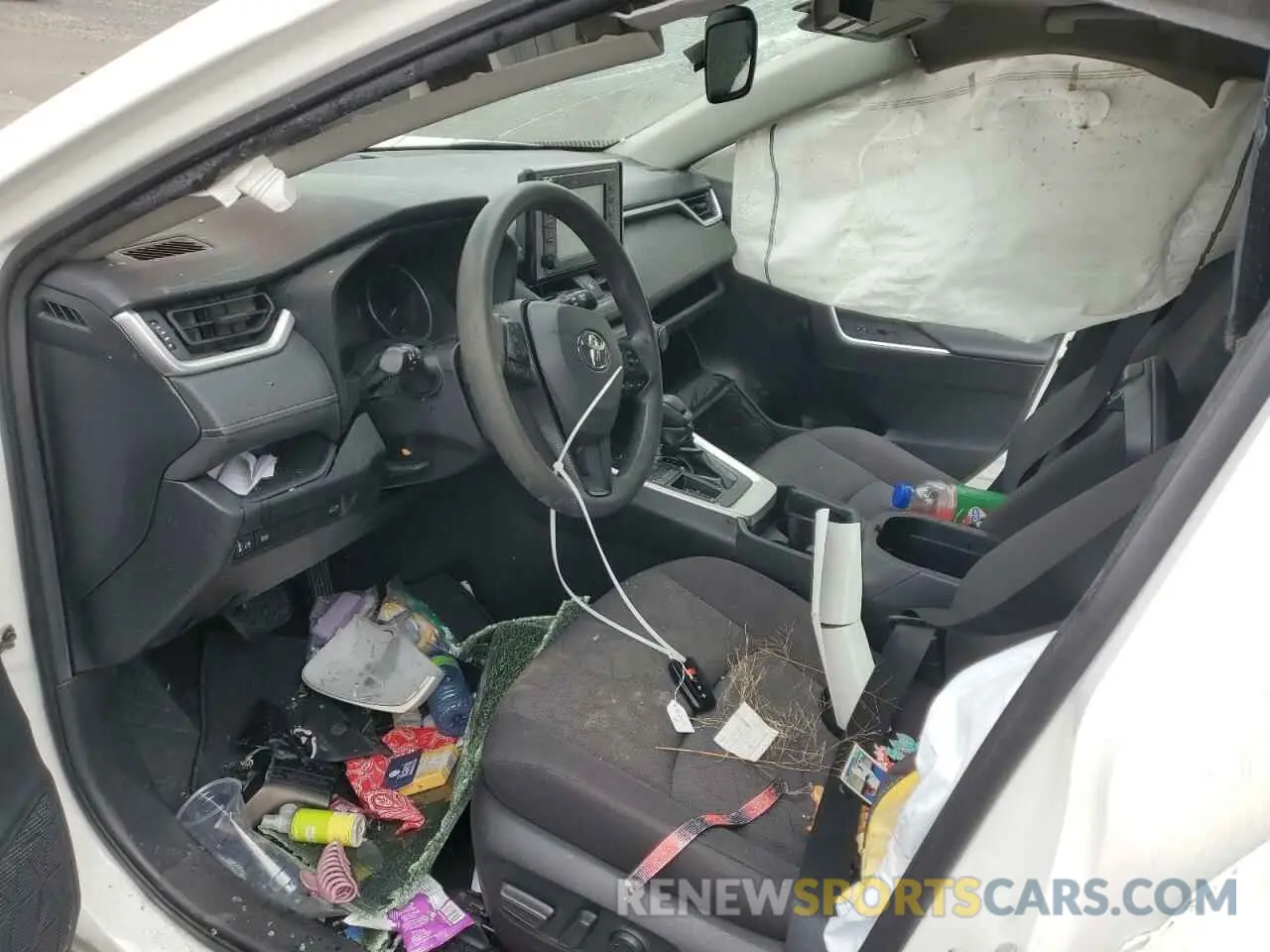 8 Photograph of a damaged car JTMW1RFV5KD503551 TOYOTA RAV4 2019